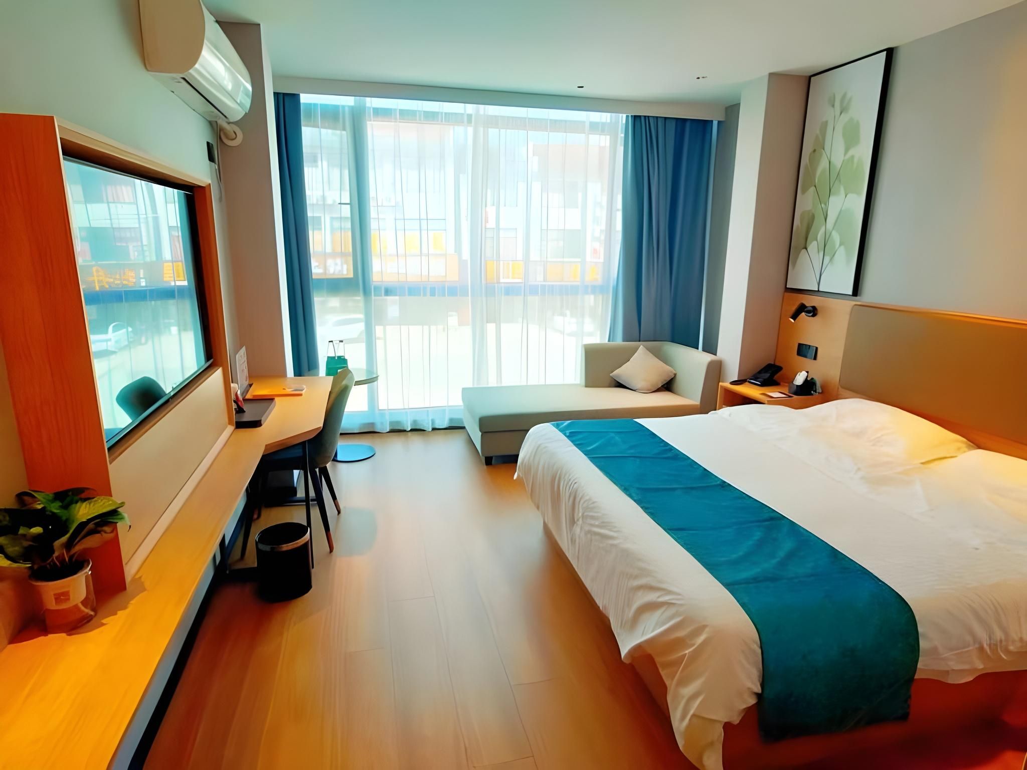 GTI - Deluxe 1 Bed, 1.8M Bed