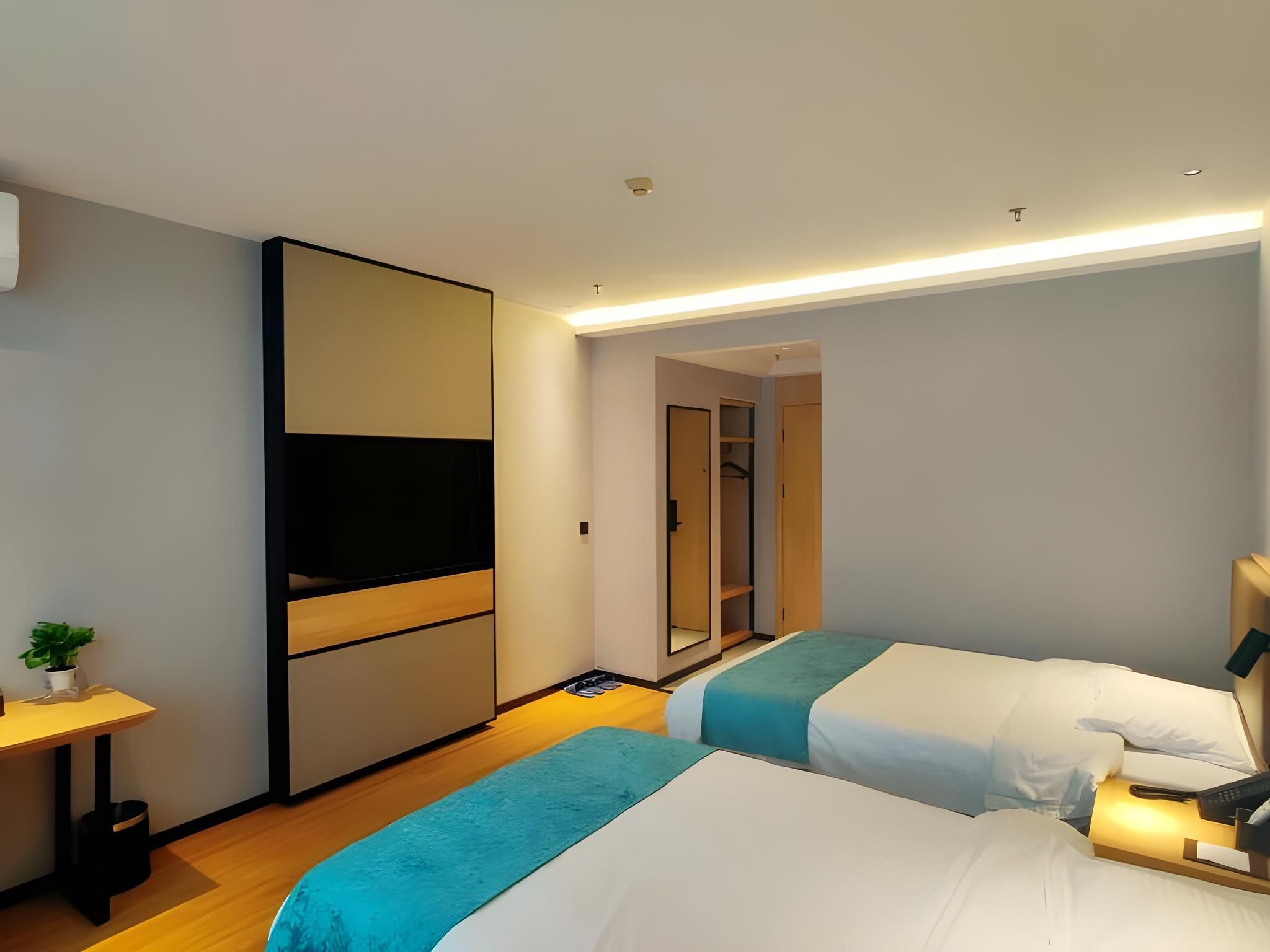 Twin Business Room