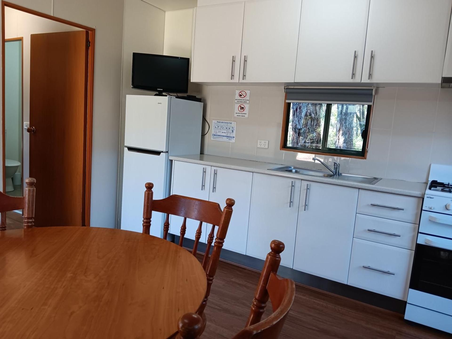 Mallacoota's Shady Gully Caravan Park Two-Bedroom Cabin (4) 3