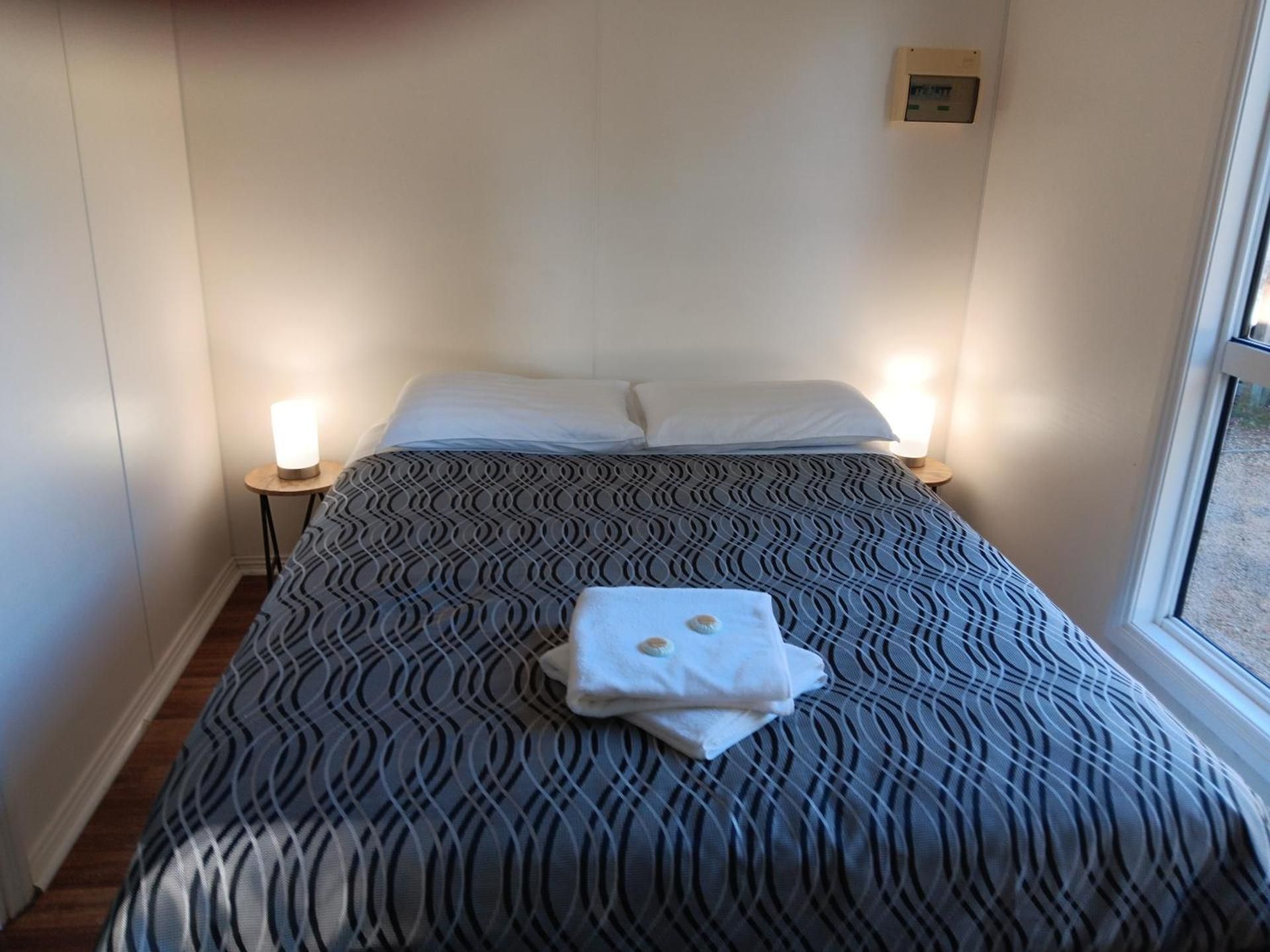 Two-Bedroom Cabin (5)