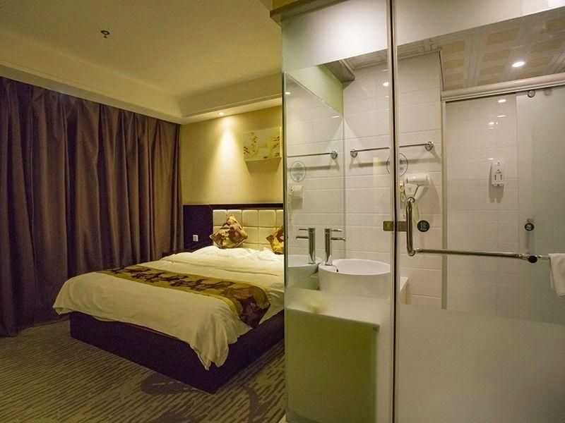 GreenTree Alliance Hotel Chuzhou Laian County Development Zone Jingyi Road GTR - Guest Room with One 1.8M Bed 3