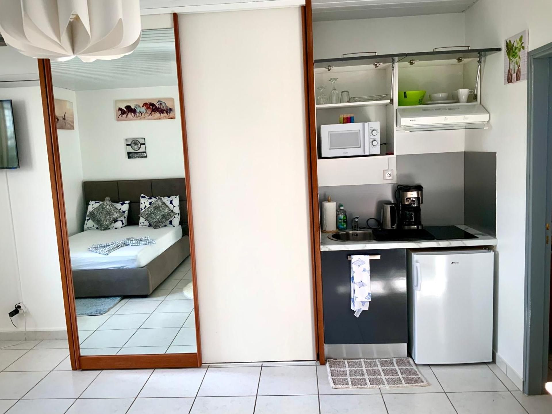 Studio Apartment