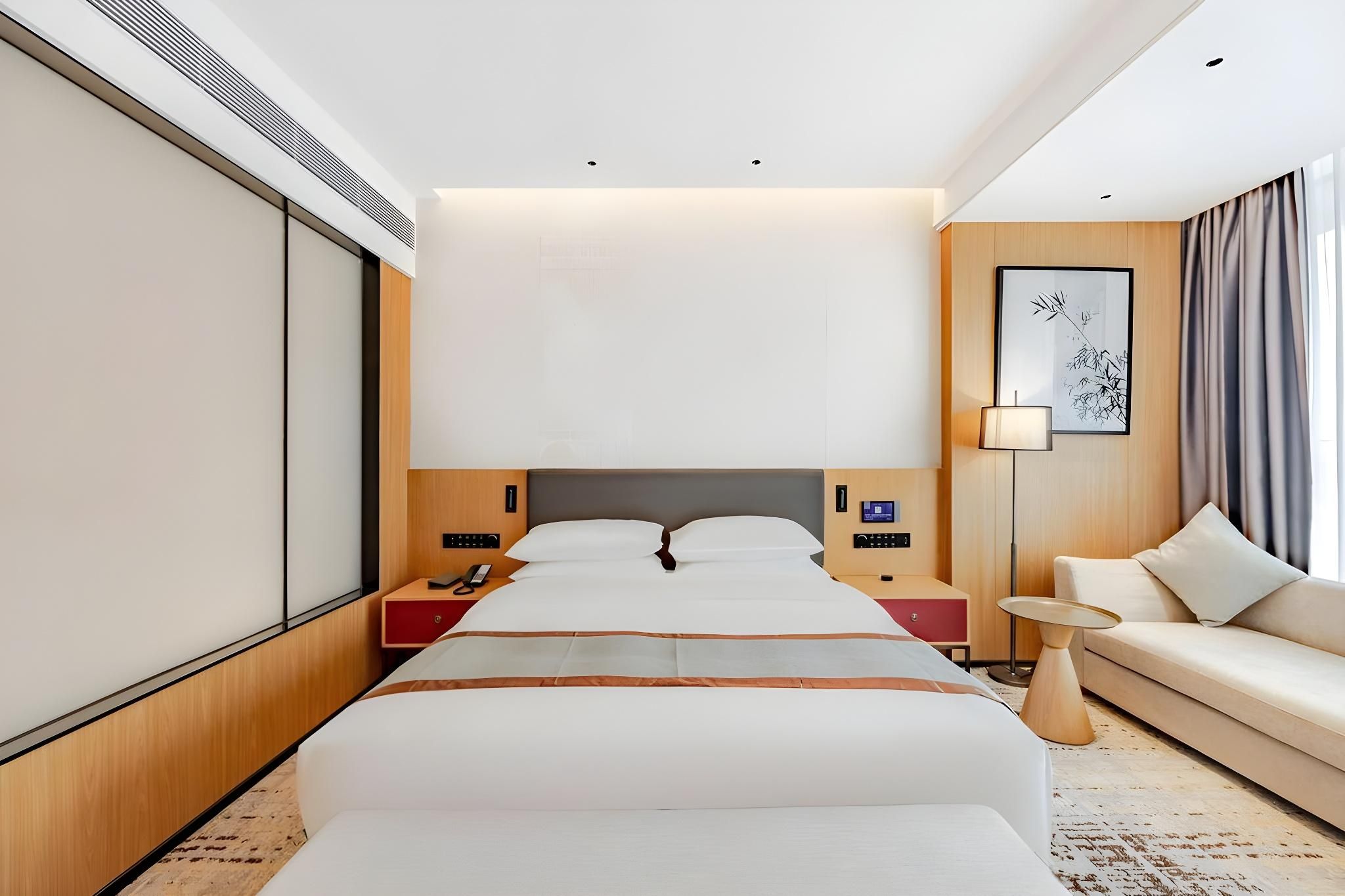 Executive King Room