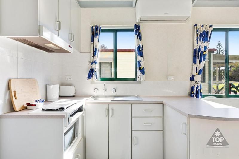 Standard Cabin 2 Bedroom - No Pets Allowed