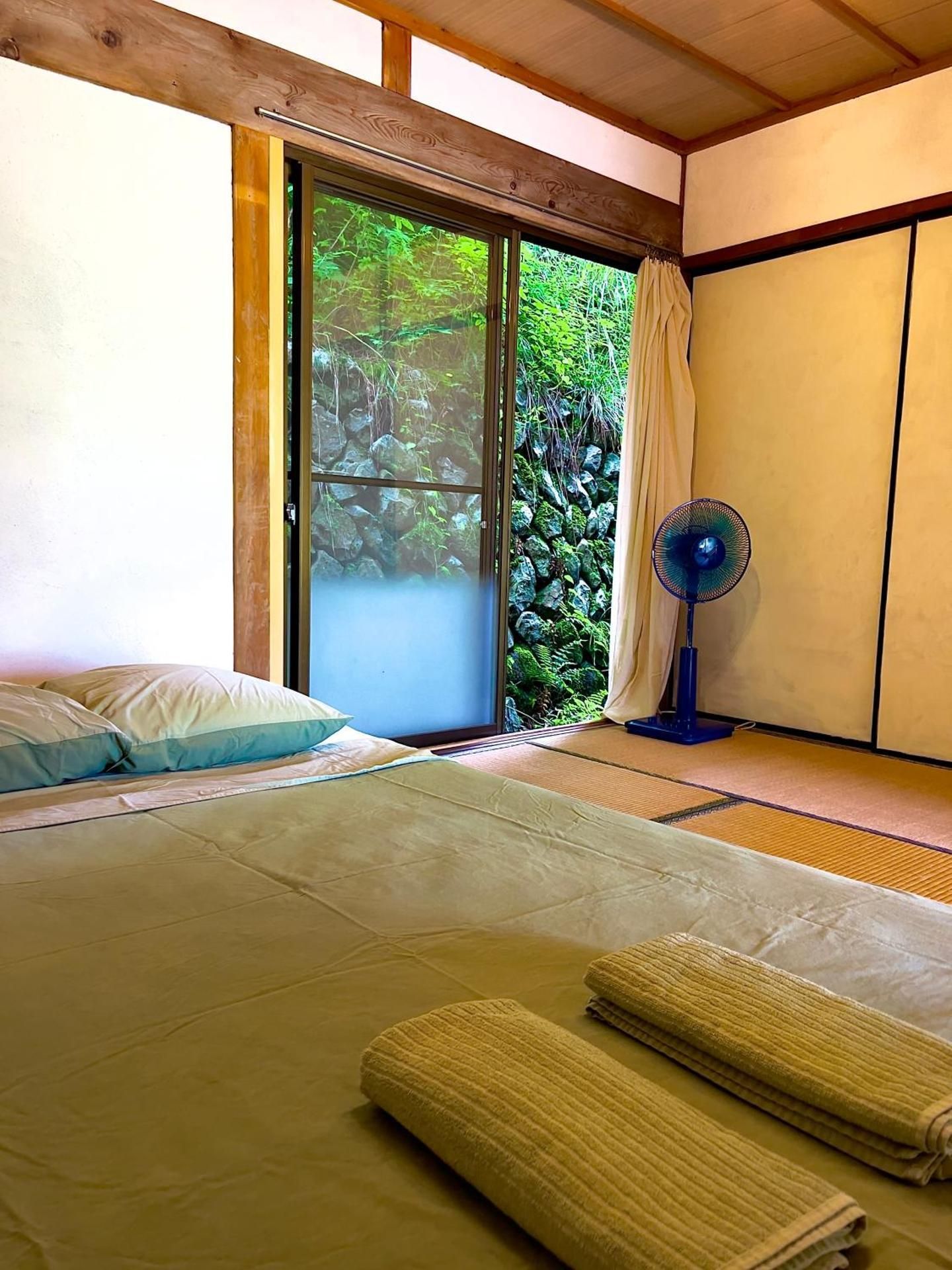 Double Room with Shared Bathroom