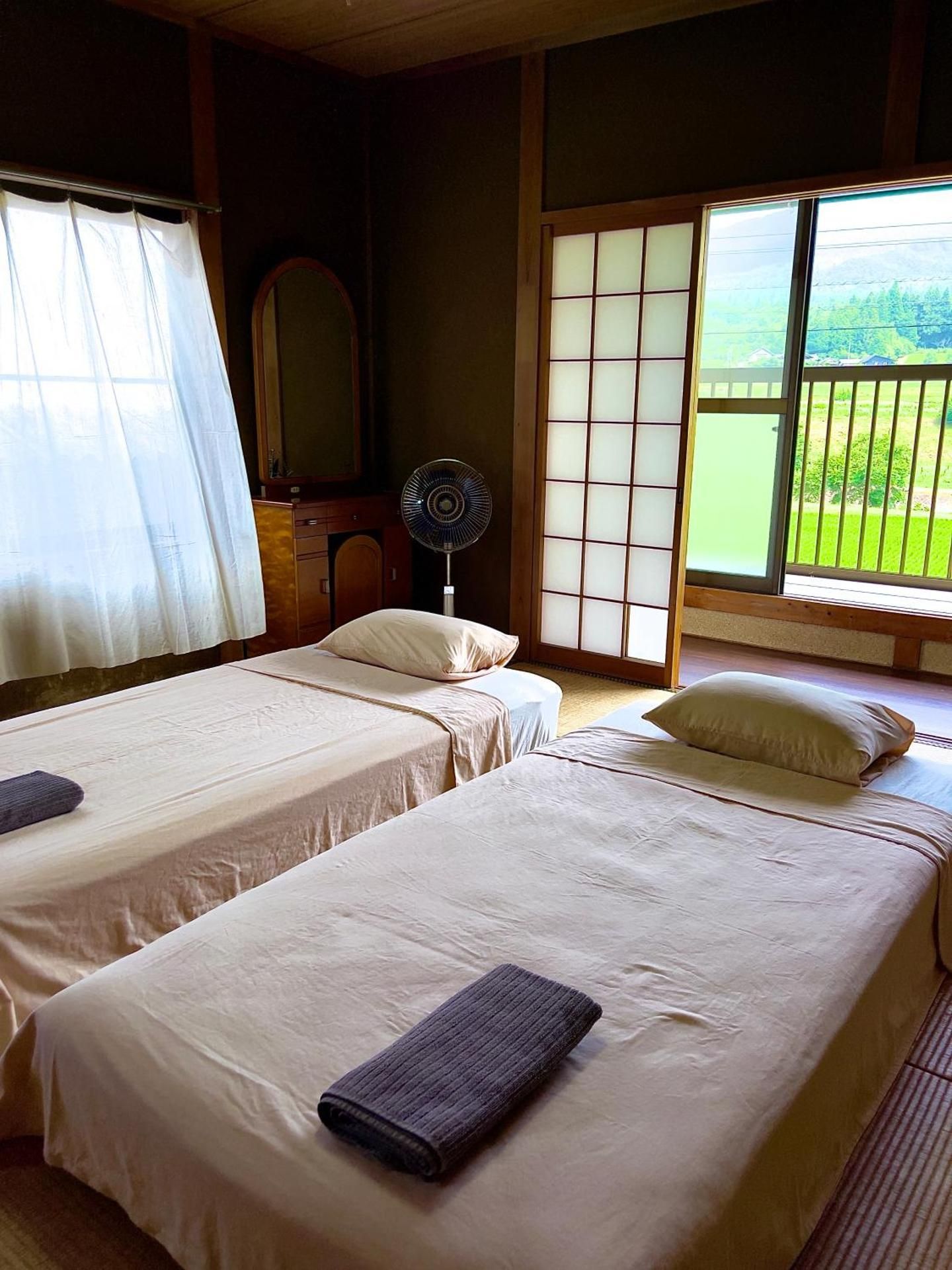 Twin Room with Shared Bathroom
