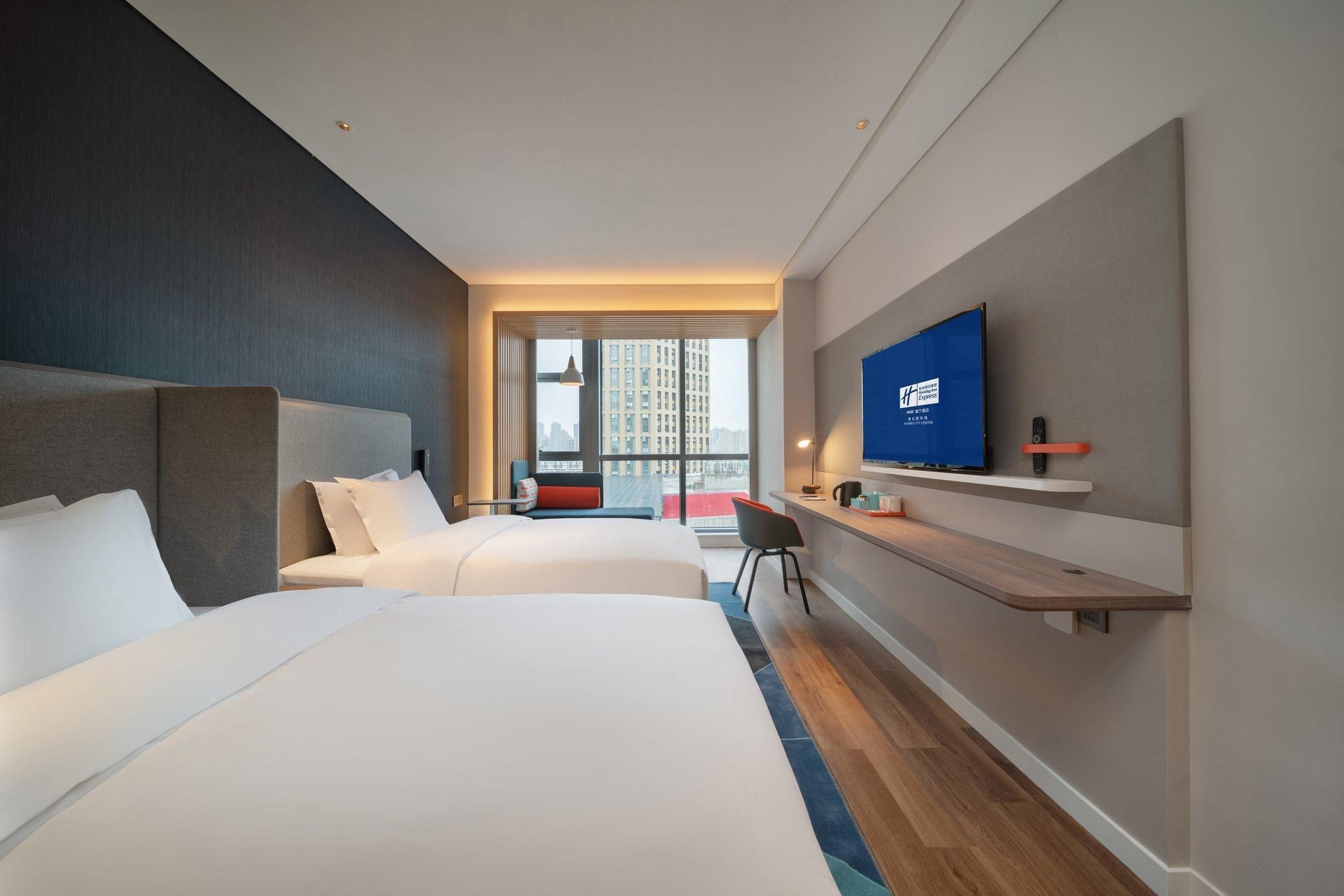 2 Twin Beds Standard