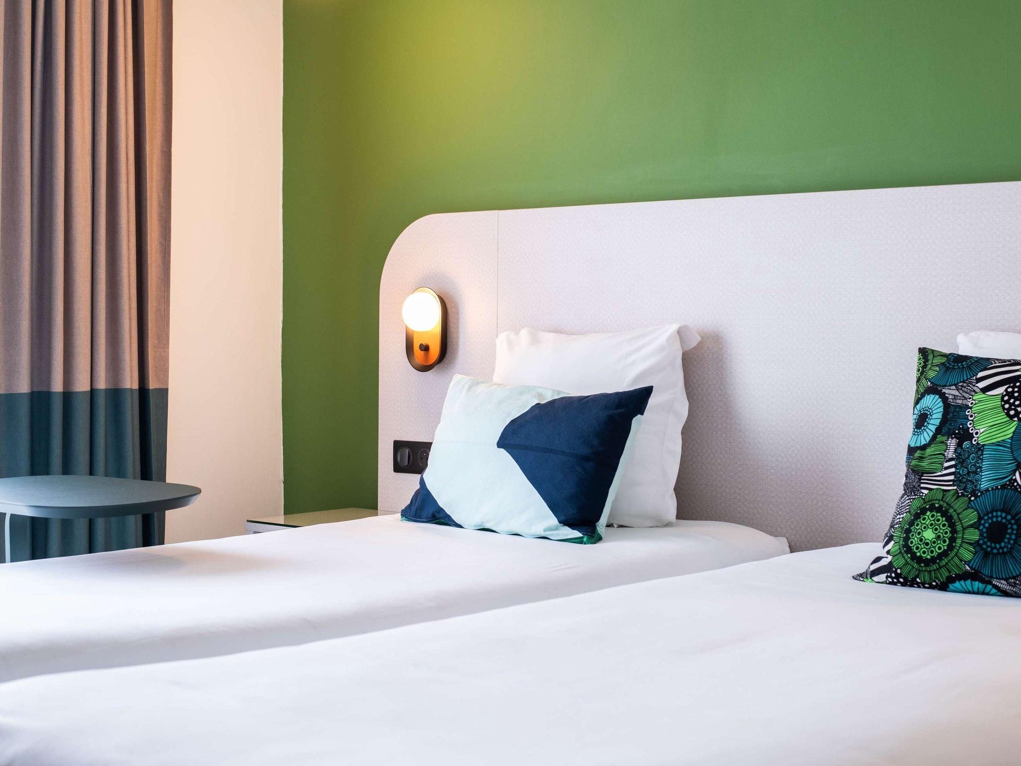 Classic Premium Room with 1 double bed