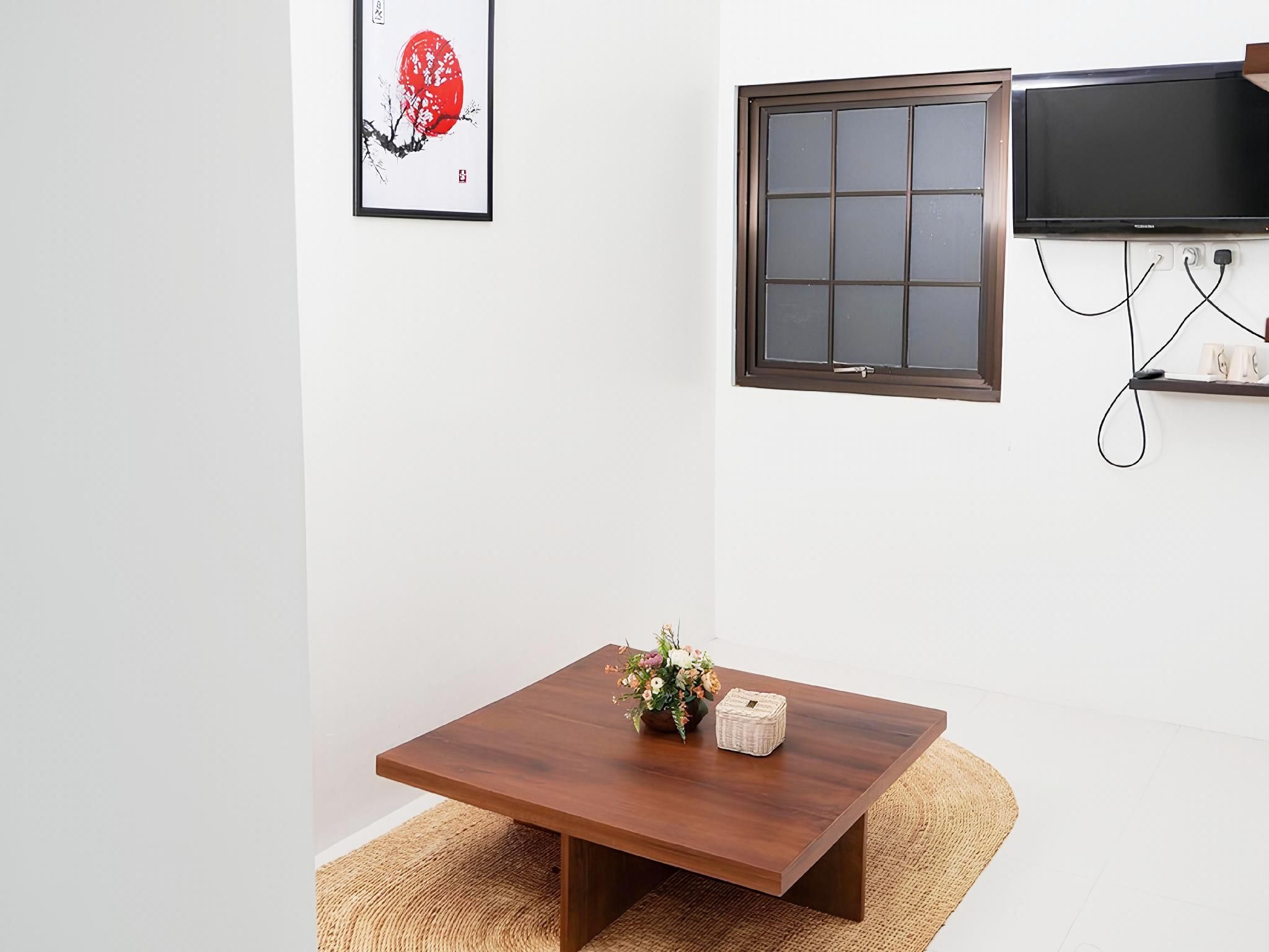 Padekostay Suite Family Room 2