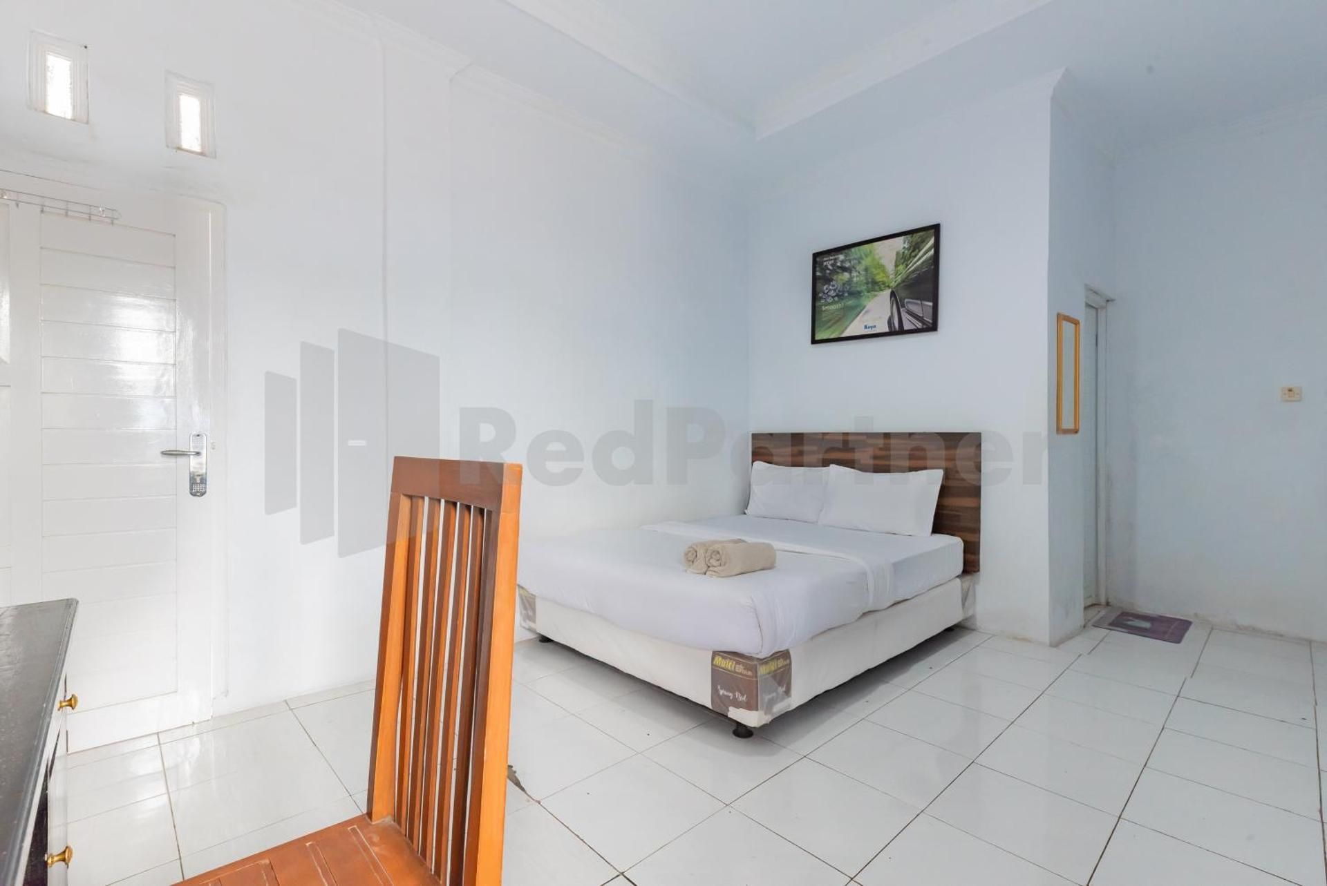 Pondok Tasyiq Syariah RedPartner Standard Room 3