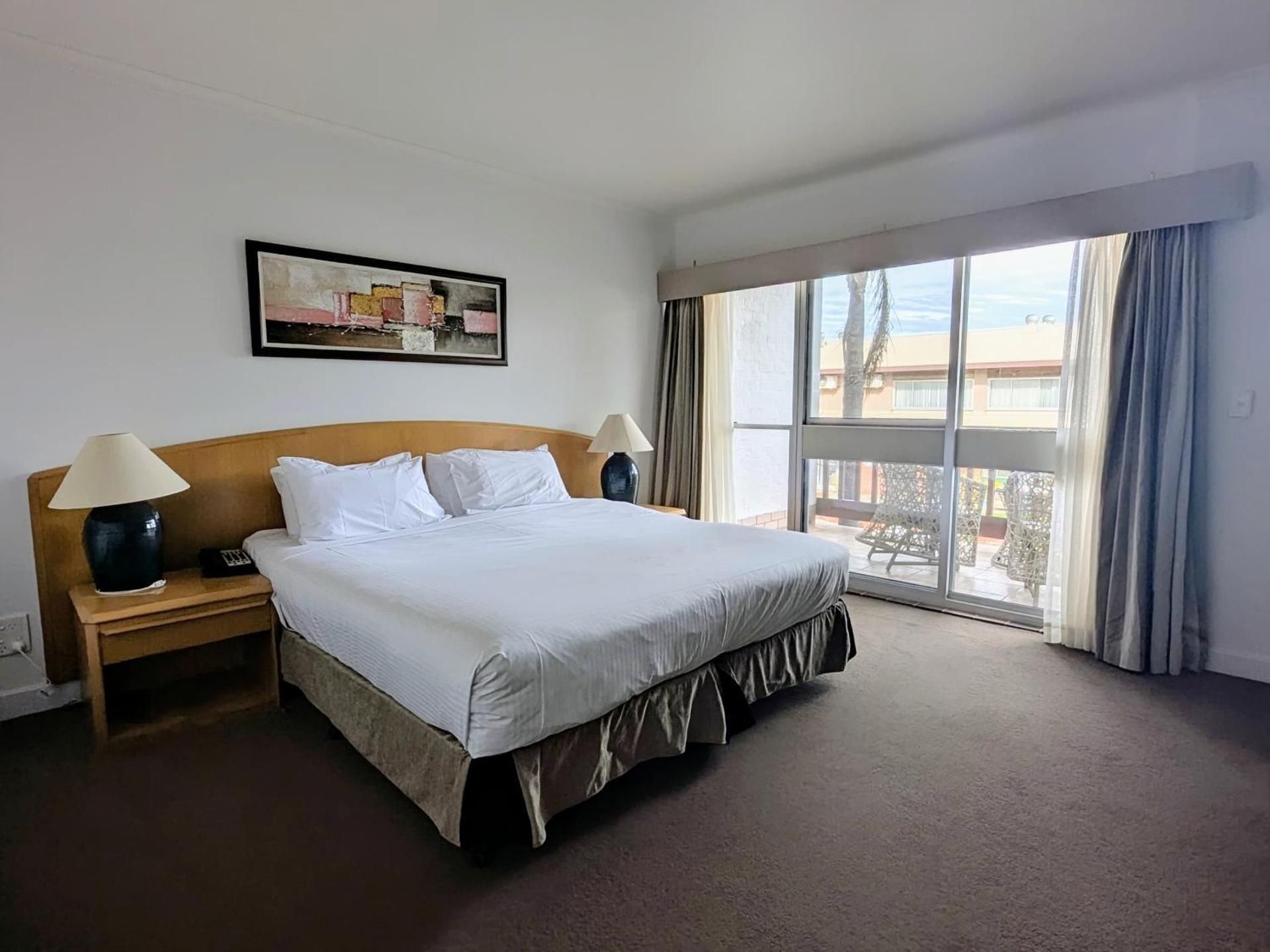 Deluxe Room with a Queen Bed