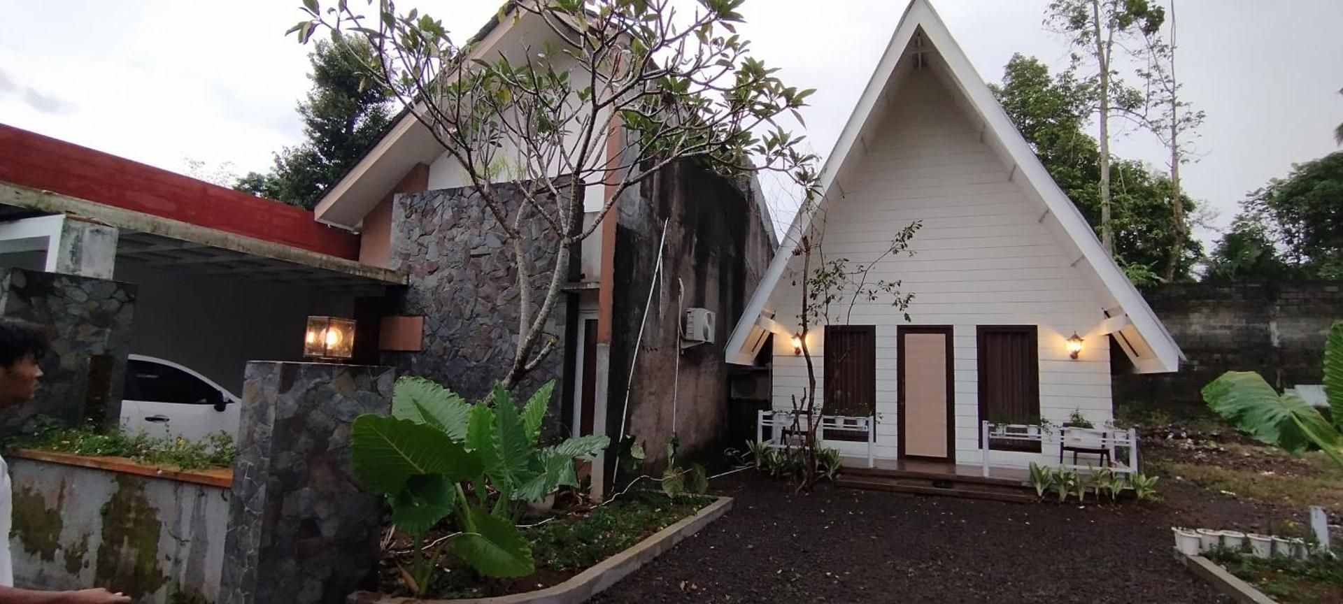 selaras villa and cottage