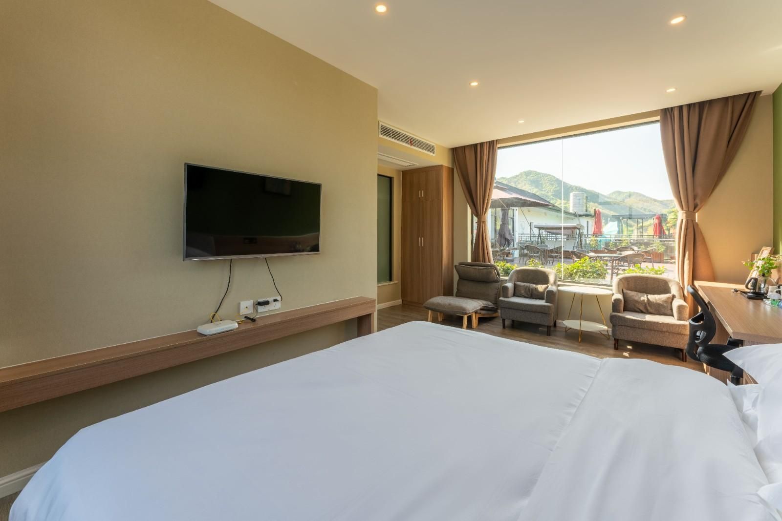 Lvyue - Creek View One Bed Room