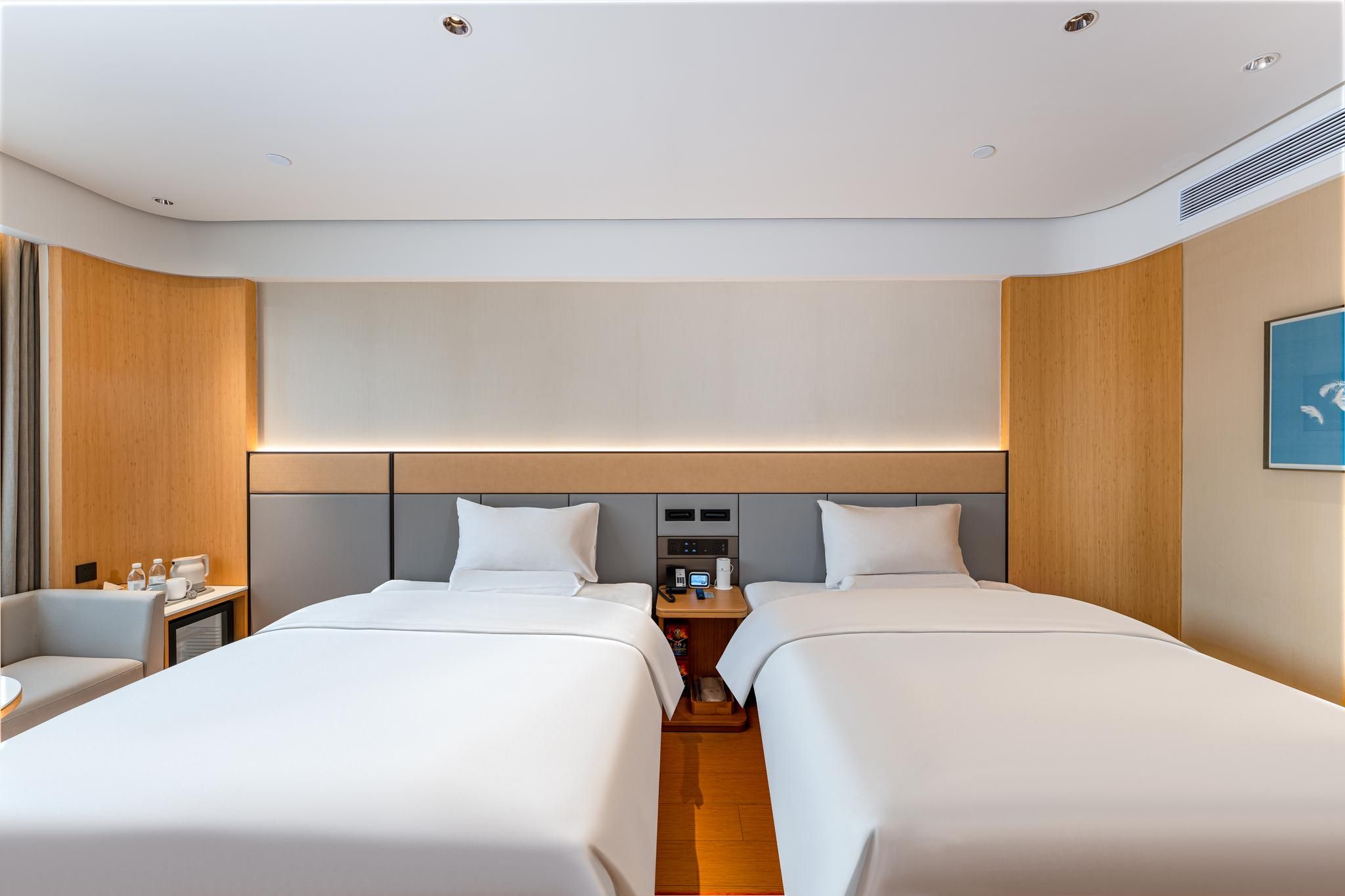 Twin Business Room