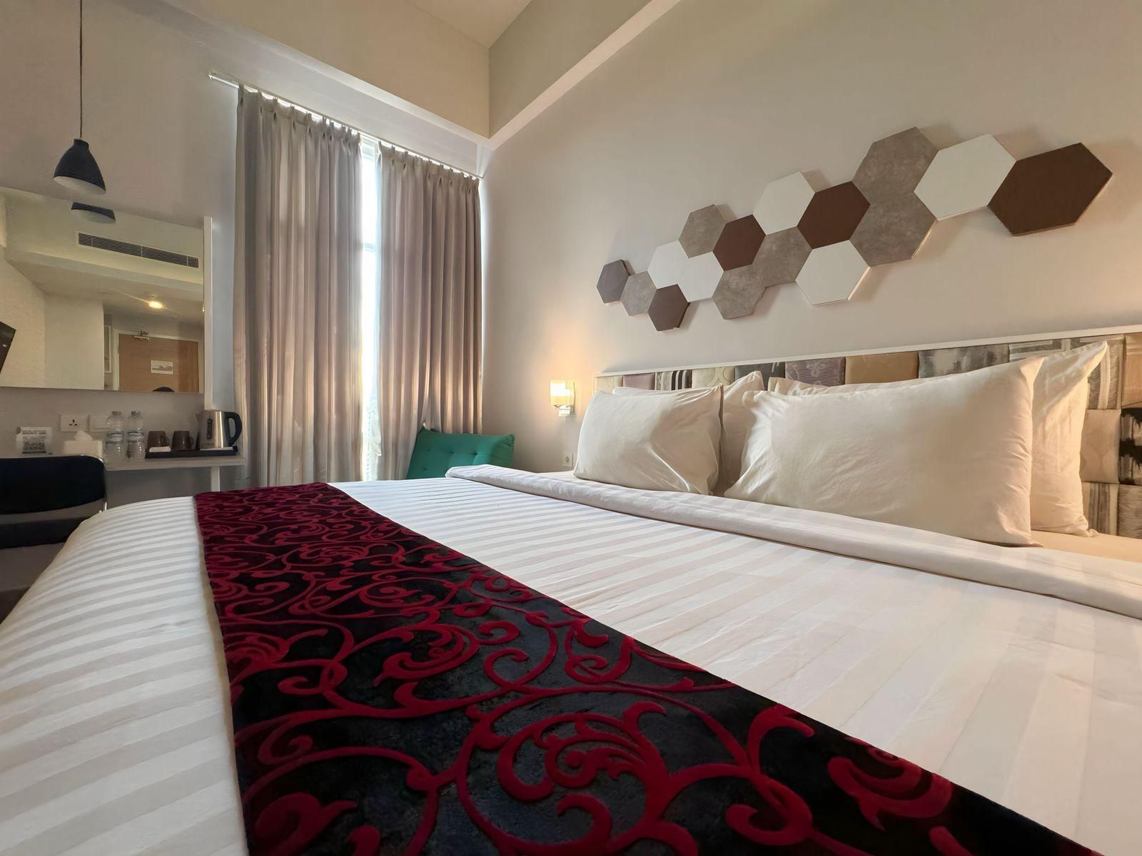 WE HOTEL LUBUKLINGGAU Deluxe King 2