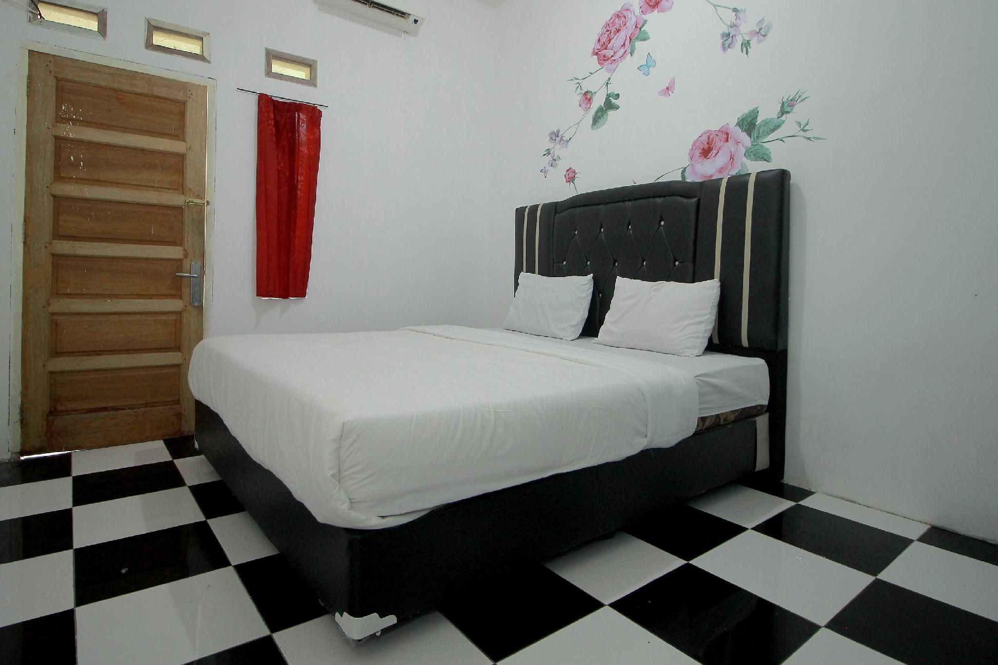Hotel O Wisma Ria Deluxe Double Room 2