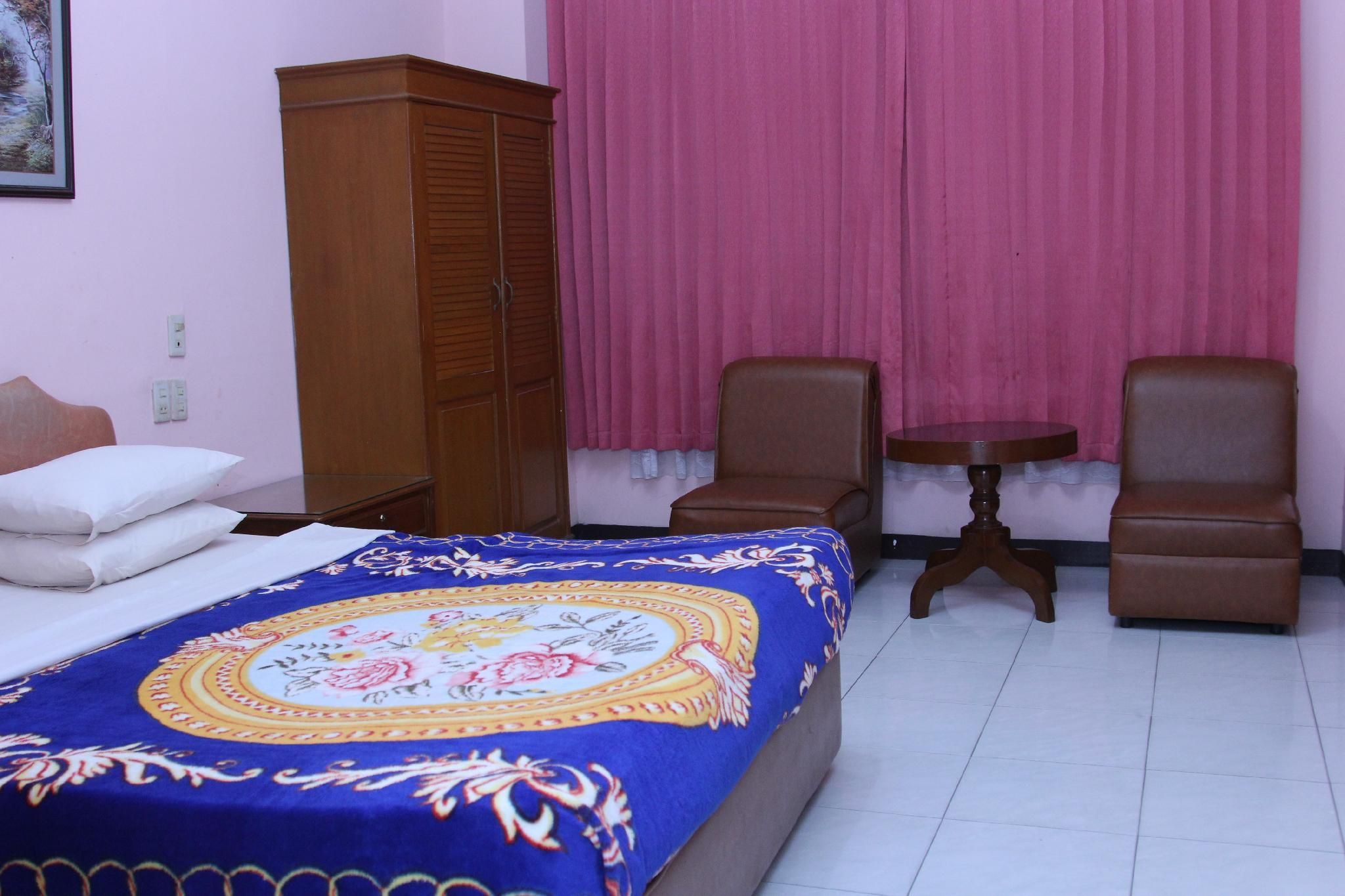 Super Deluxe Room
