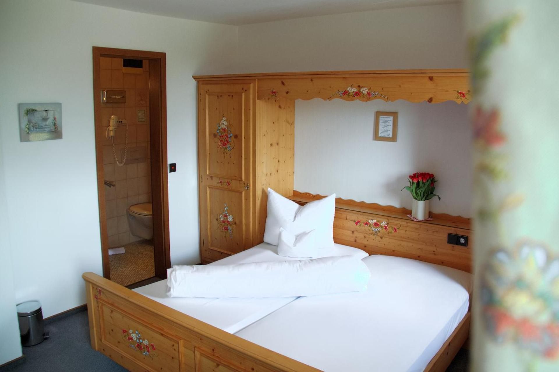 Economy Double Room