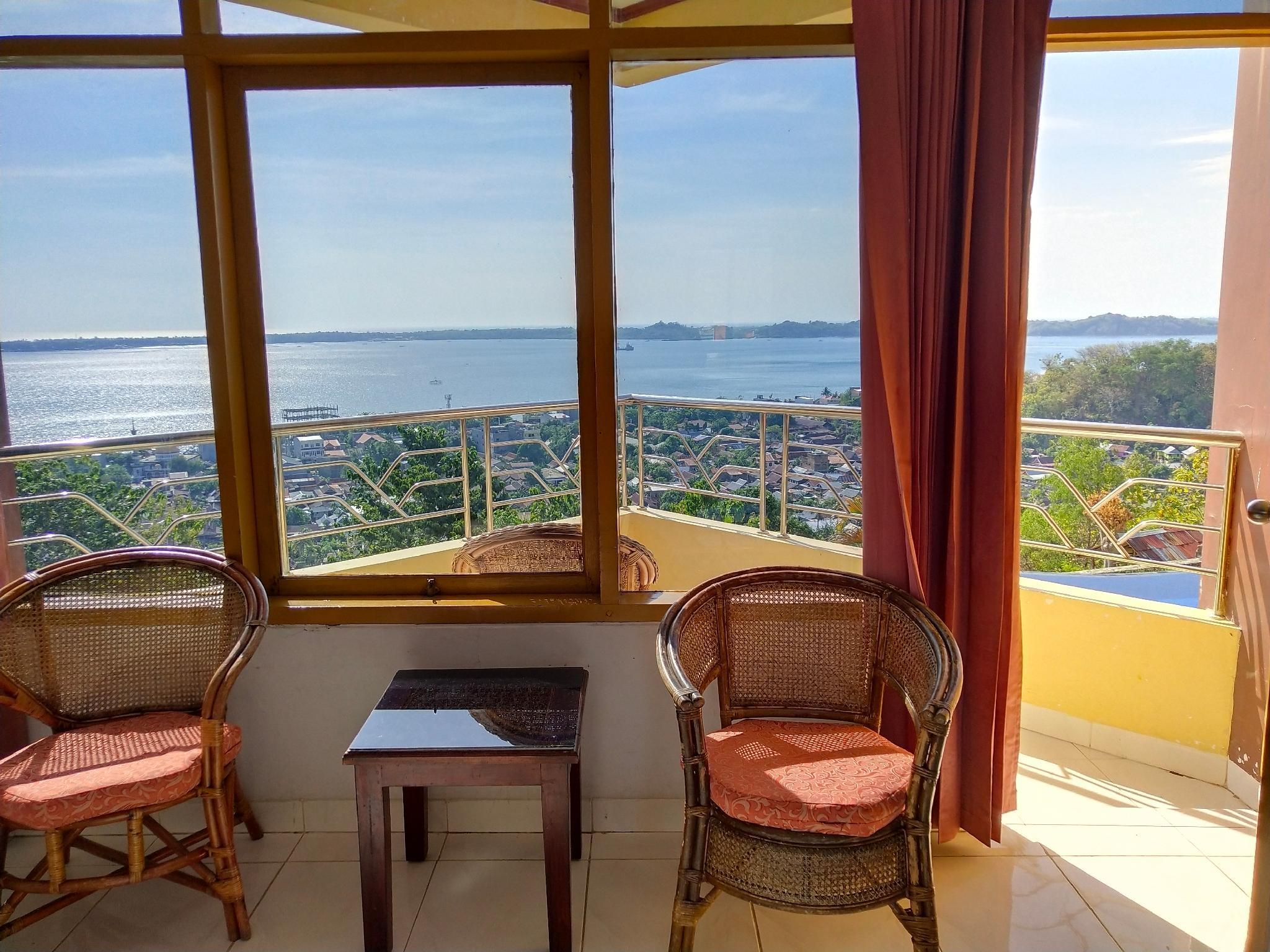 BUKIT KENARI Hotel & Restaurant Deluxe 3