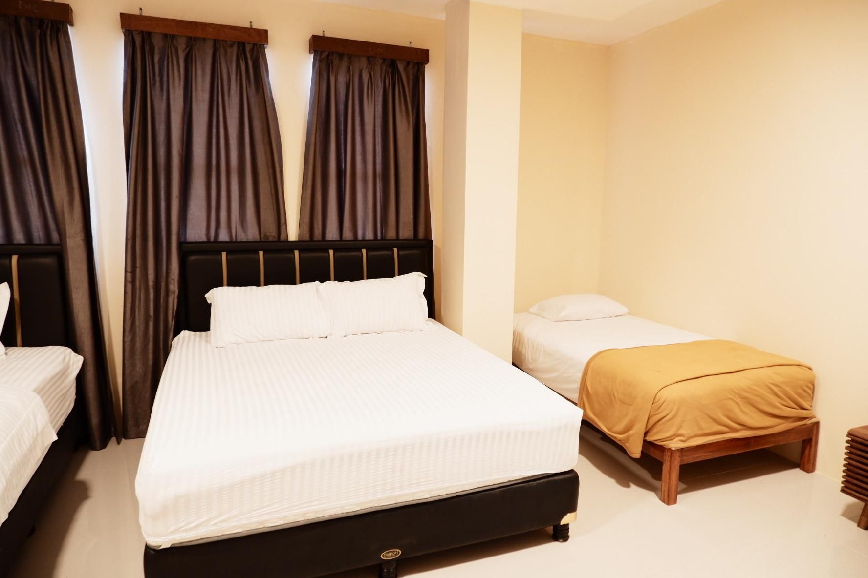 Parenium Hotel Family Room 3