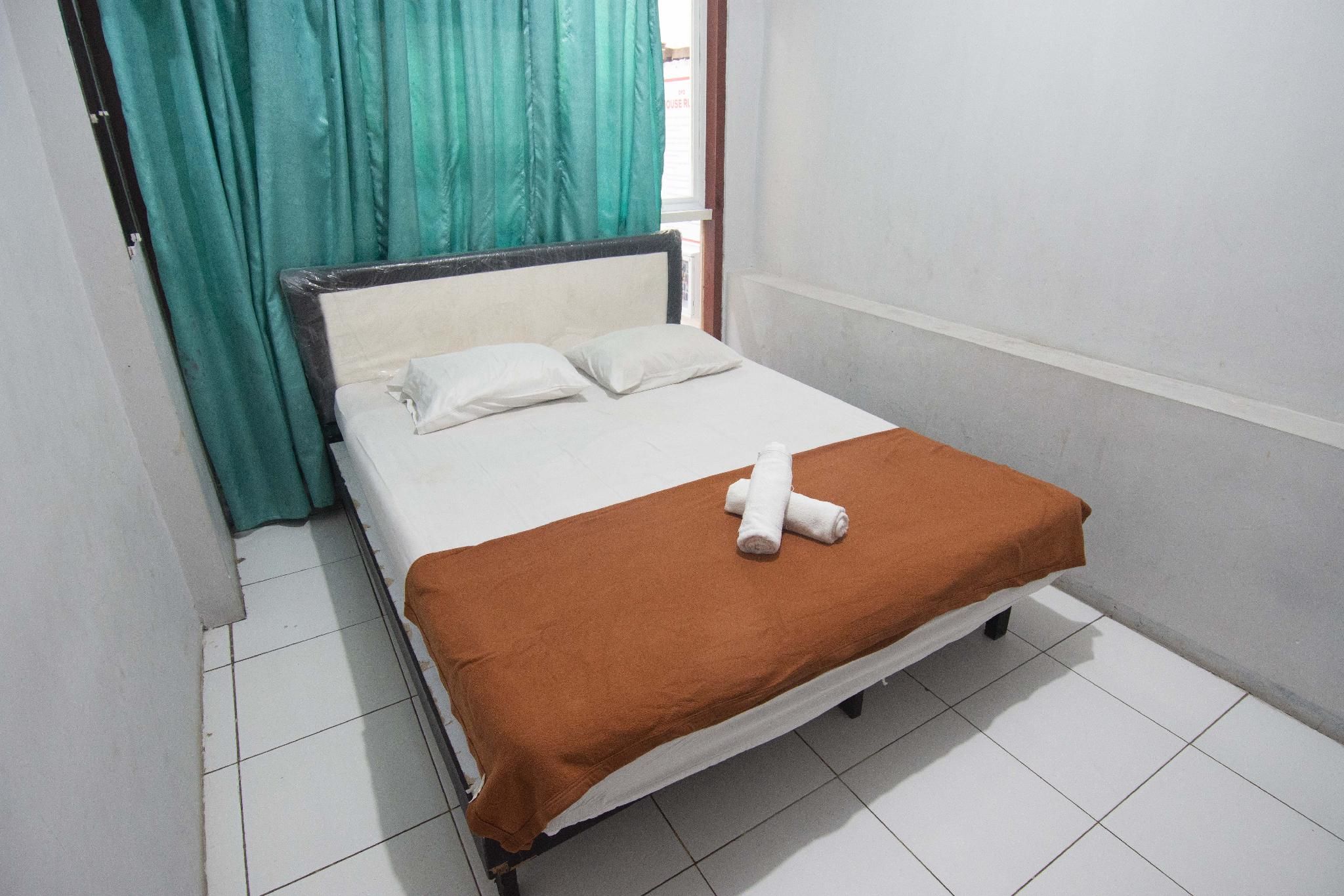 Simpang 7 Residence Budget Double Room