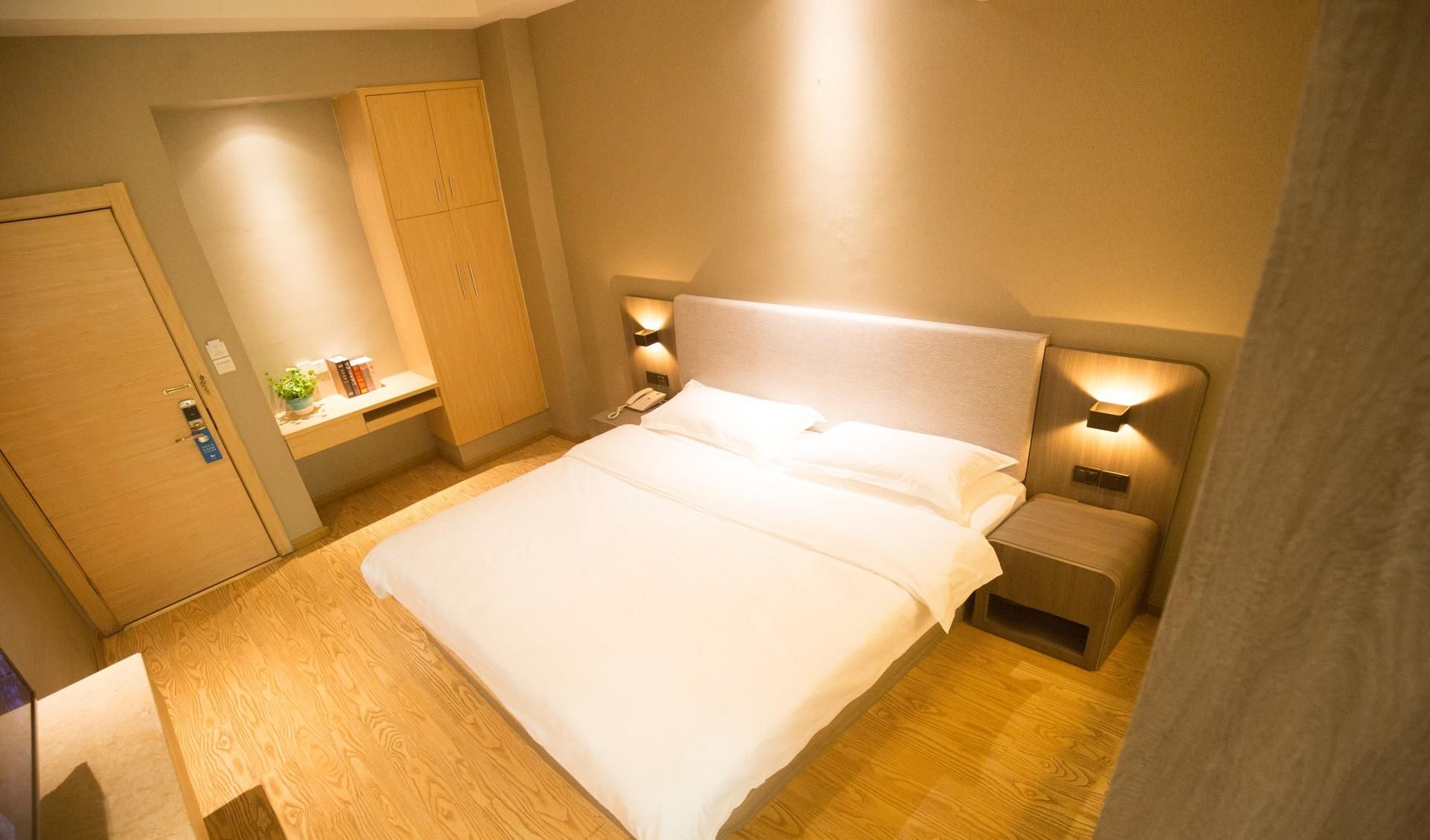 Hanting Hotel Ningde Red Star Macalline Huazhu - Room With Bed