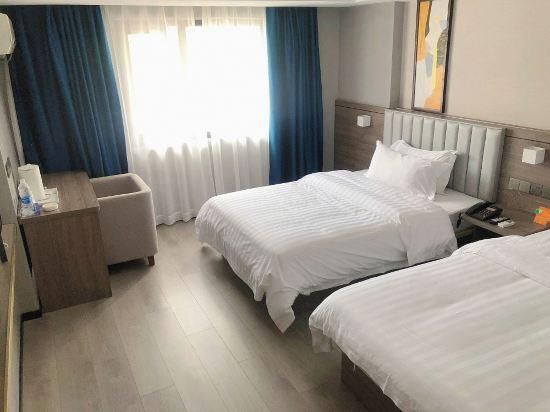 WH - Traditional Twin