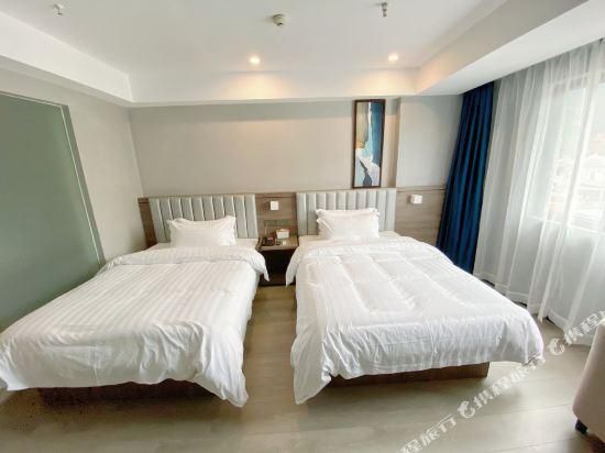 WH - Traditional Twin