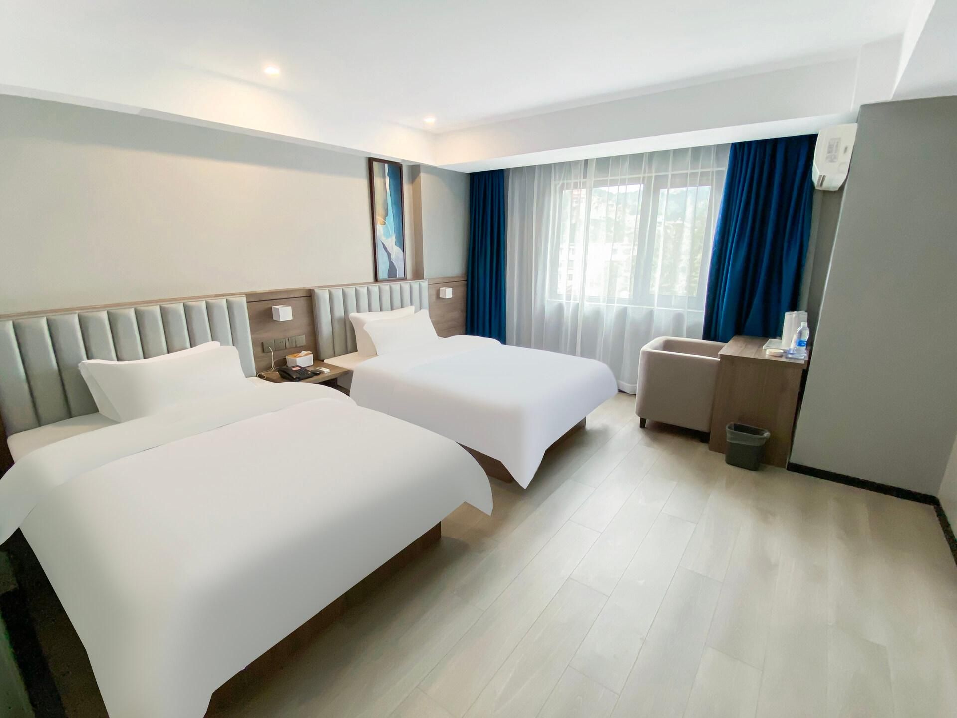 7 Days - Zizhu Twin Bed Room