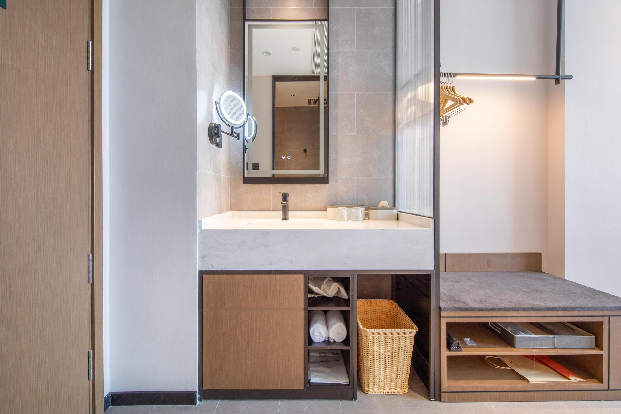 Atour Hotel Xiapu Binhai New Town Superior 1 Queen 3