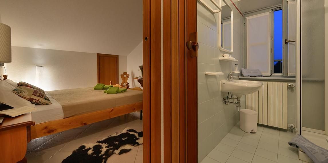 King Room with Mountain View