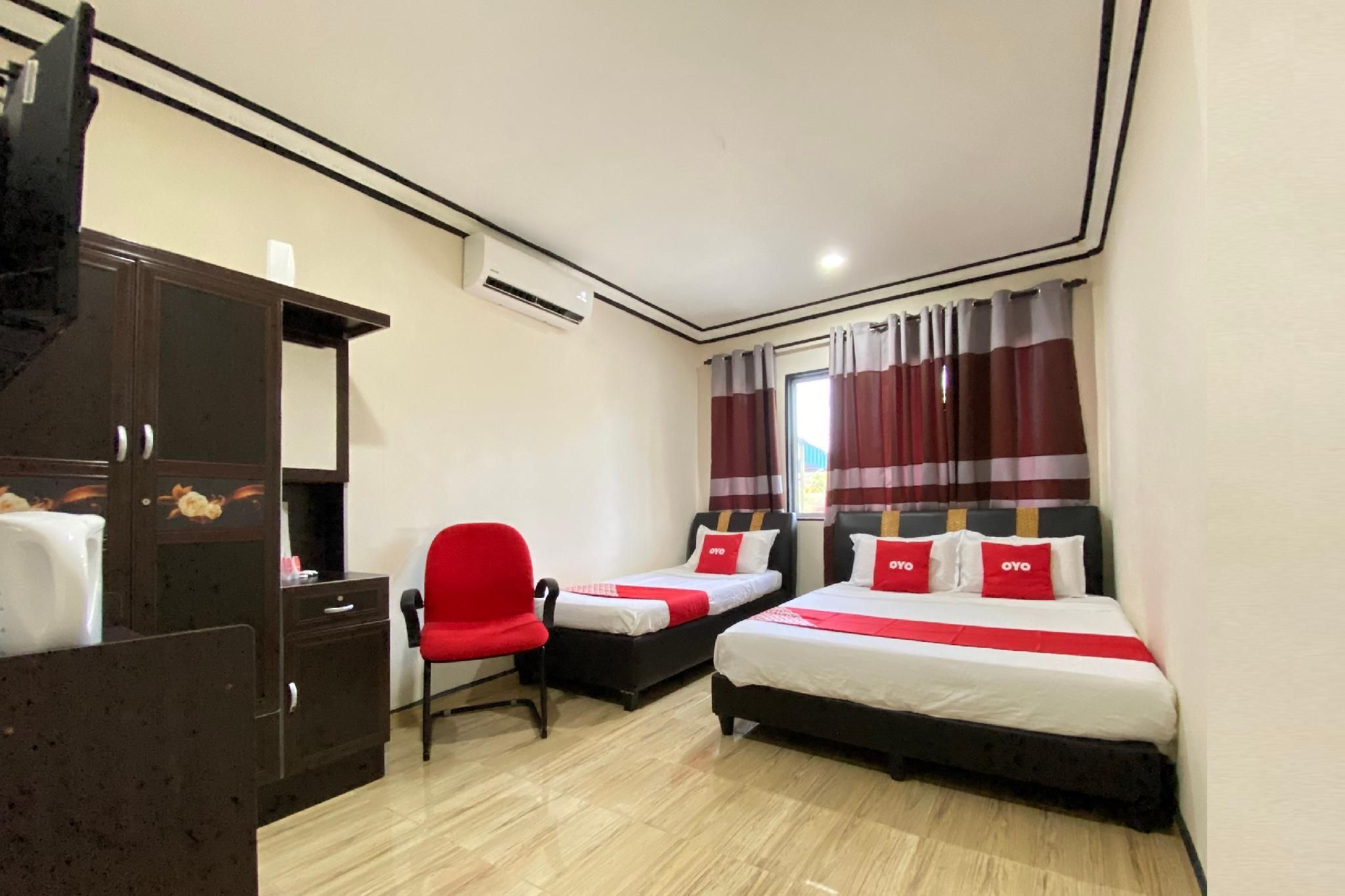 Hotel O Bayu Sintok Motel Deluxe Triple 2