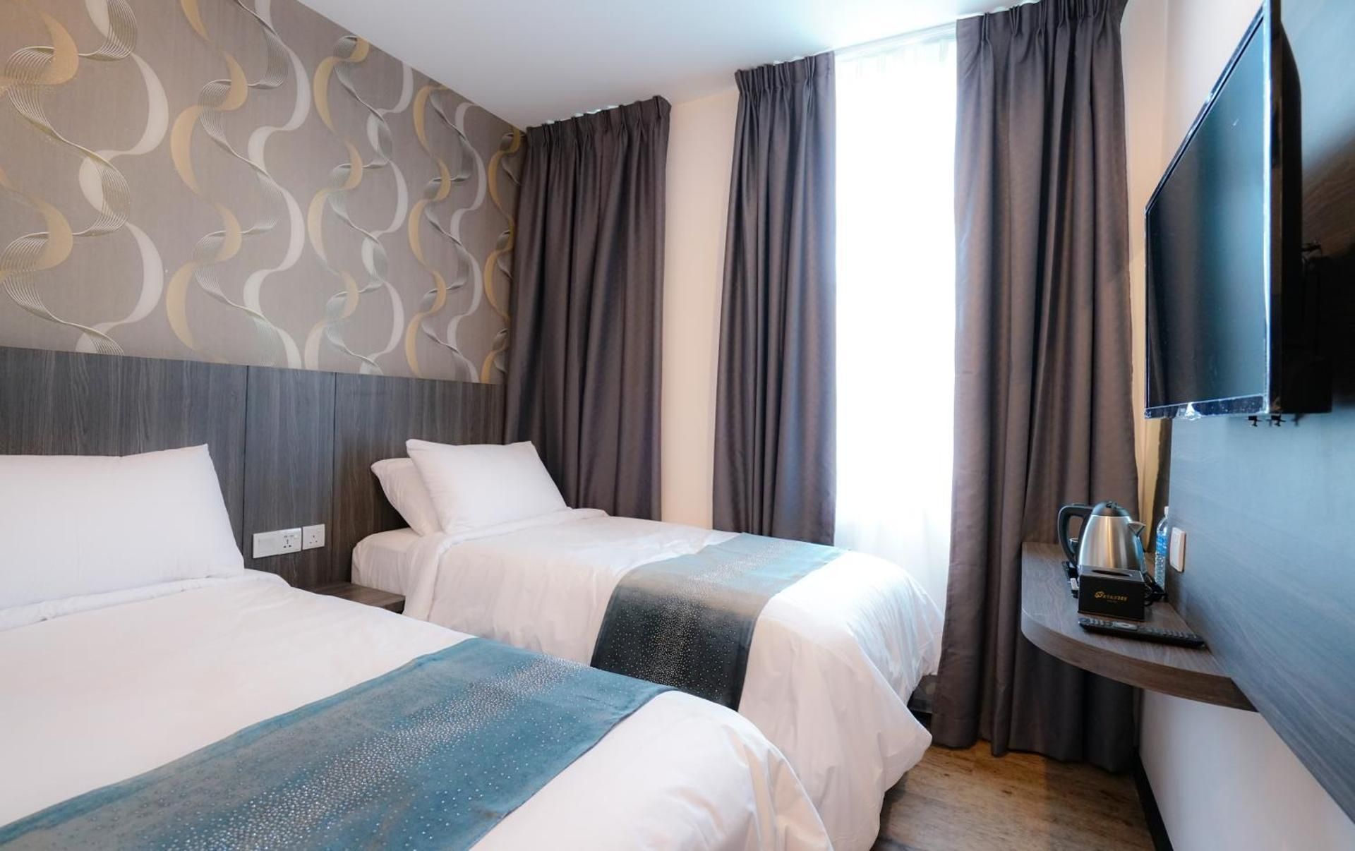 STAY 365 HOTEL Superior Twin Room