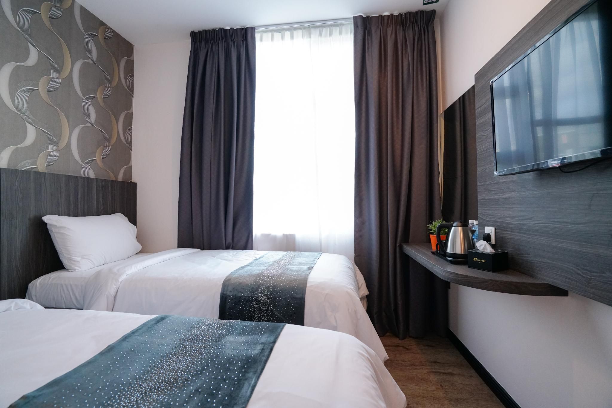 STAY 365 HOTEL Superior Twin Room 2