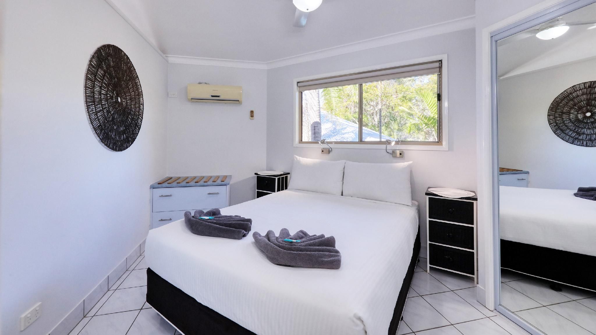 One Bedroom Apartment