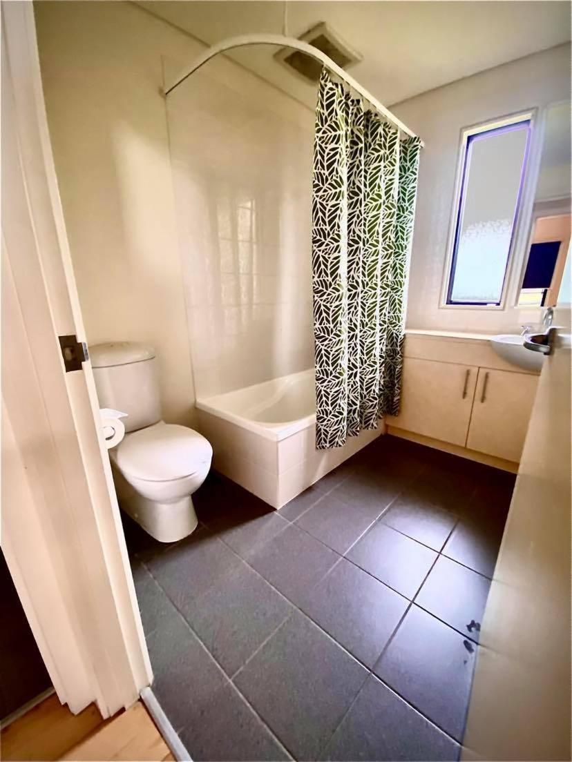 One-Bedroom Self Contained Unit