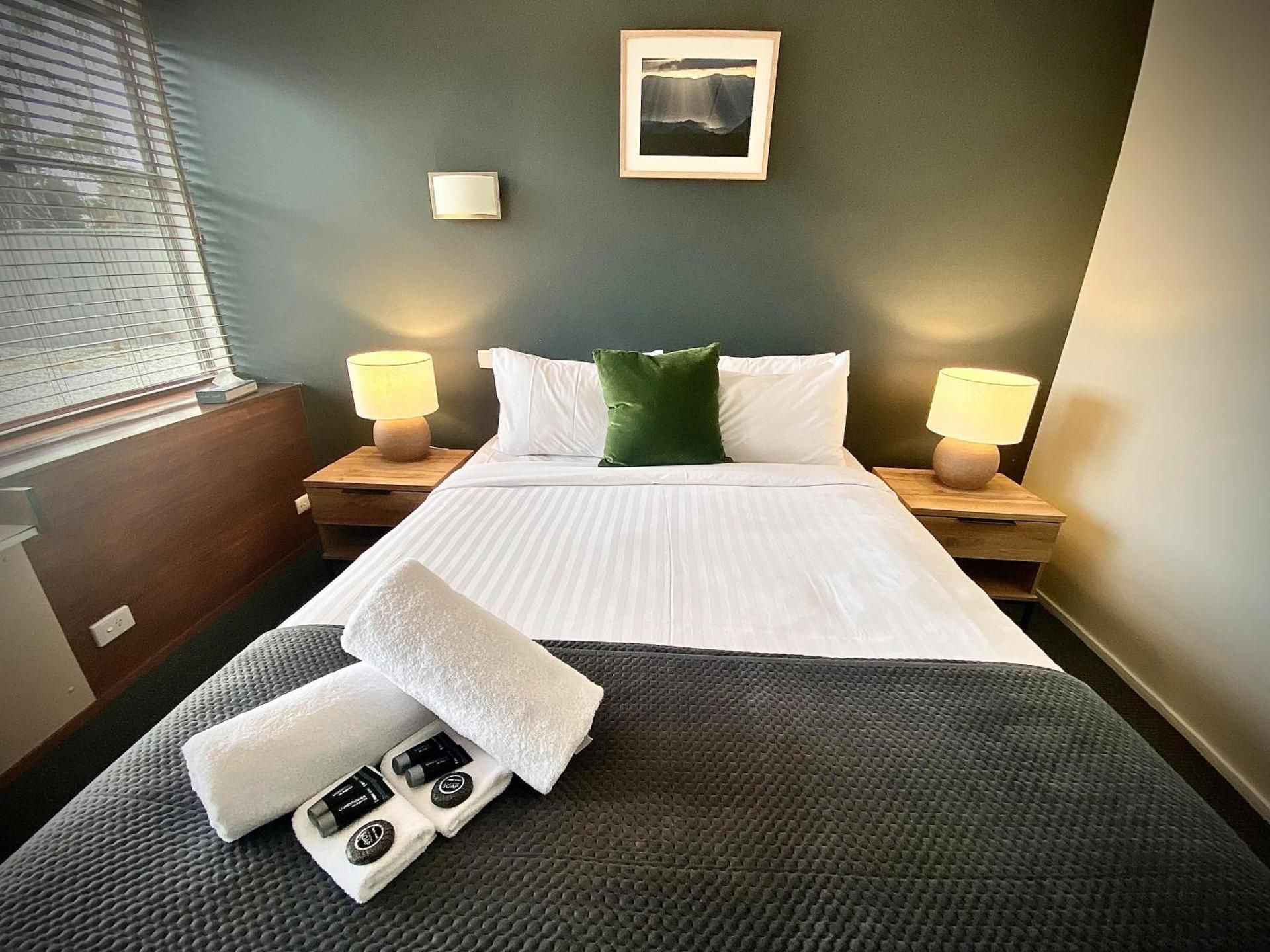 Double Room with Lake View