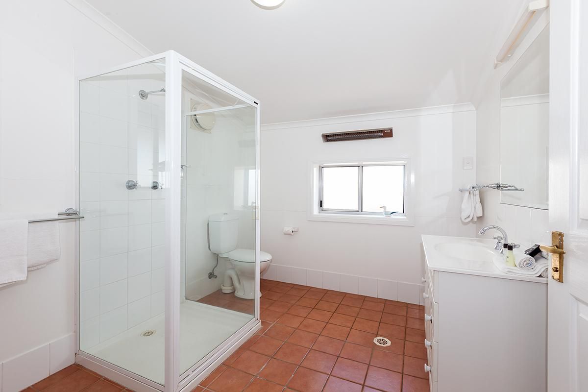 Owl Head Lodge 2-Bedroom Cottage 2