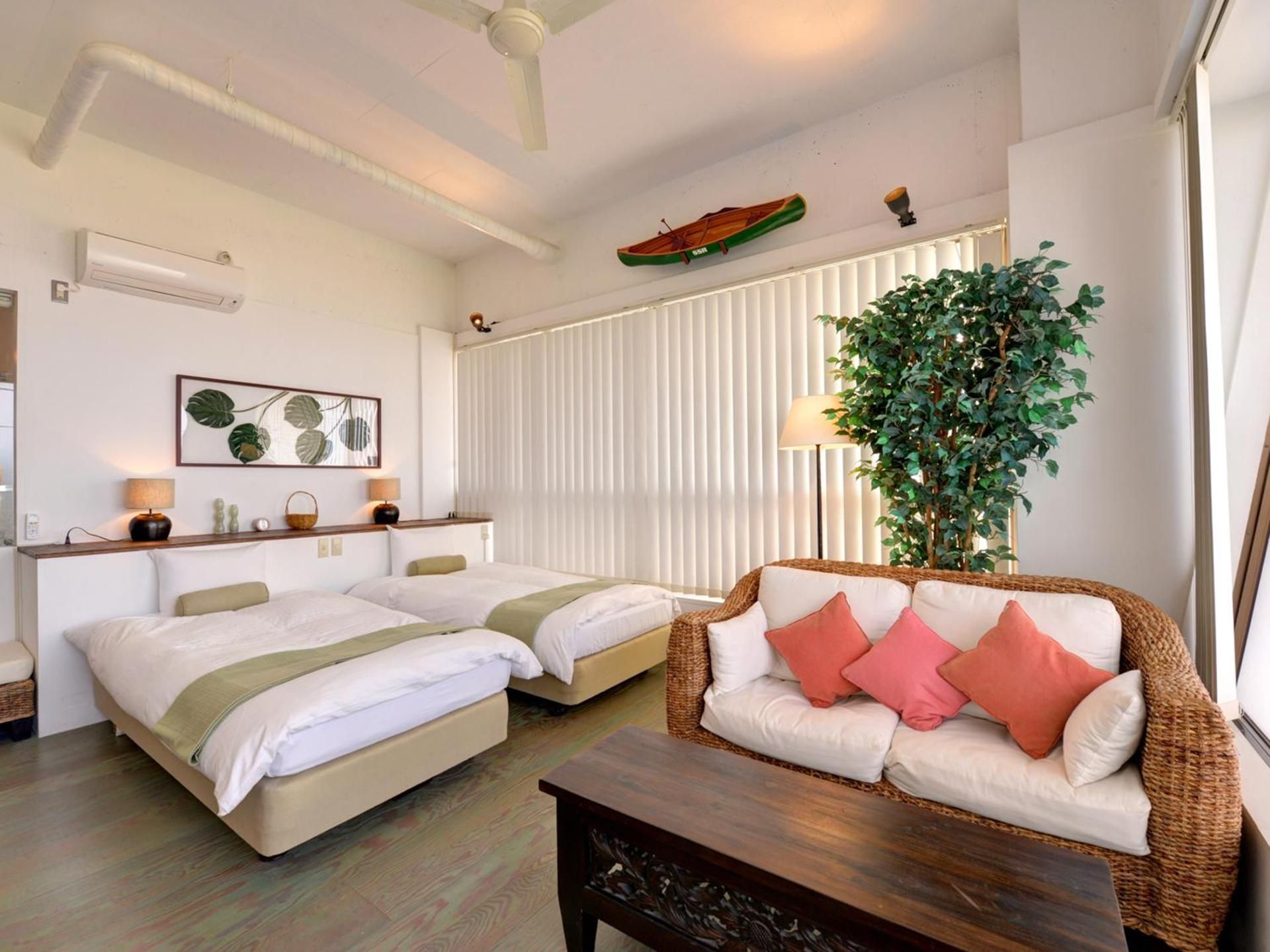 Twin Room with Sea View