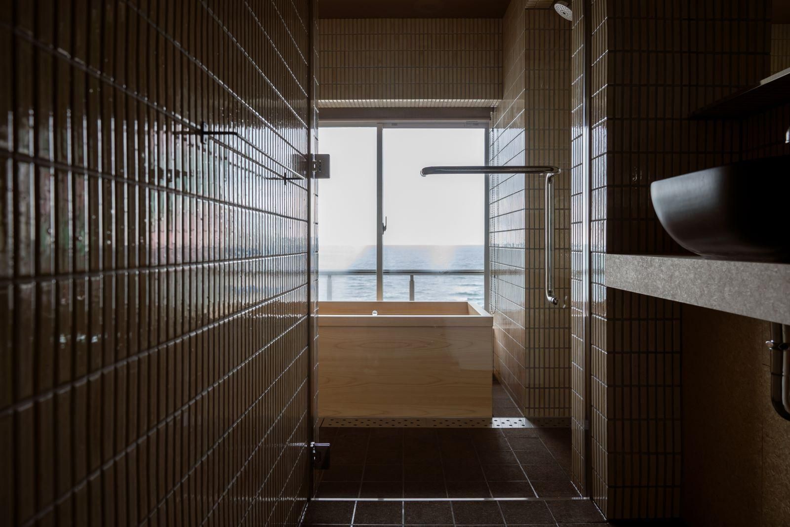 Twin Room -01