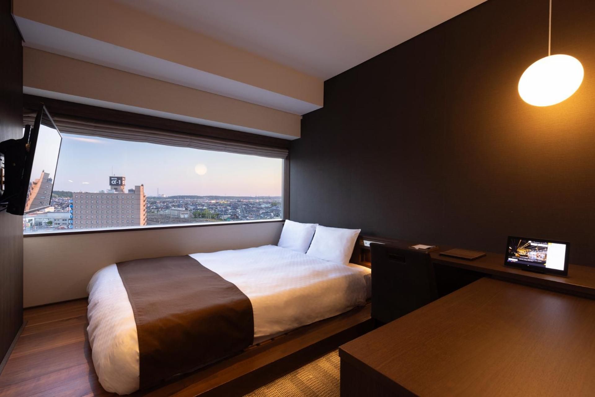 Comfort Double Room-5-8th Floor - Non-Smoking