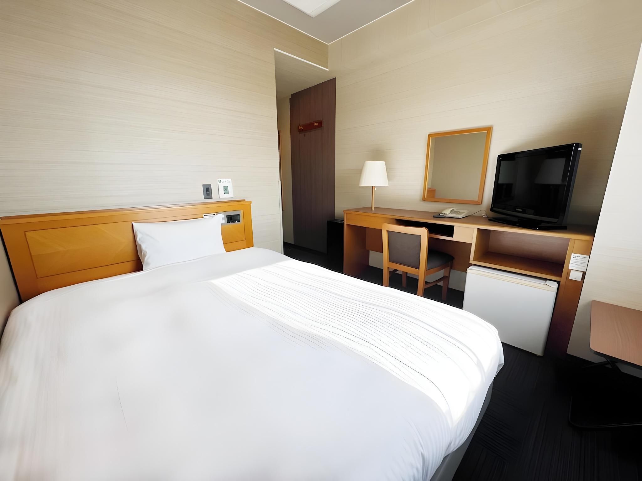 Single Room B - Non-Smoking