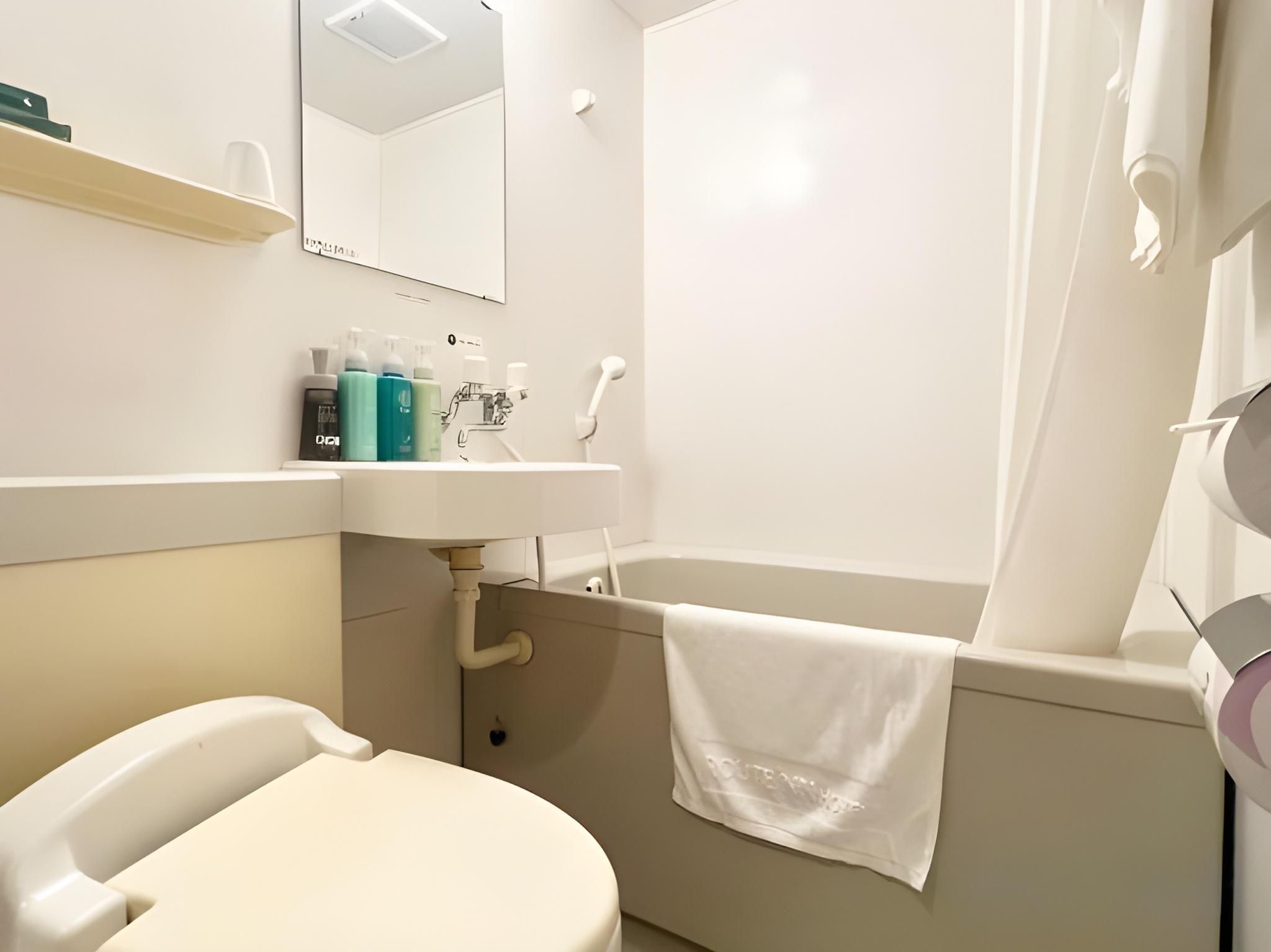 Twin Room - Non-Smoking