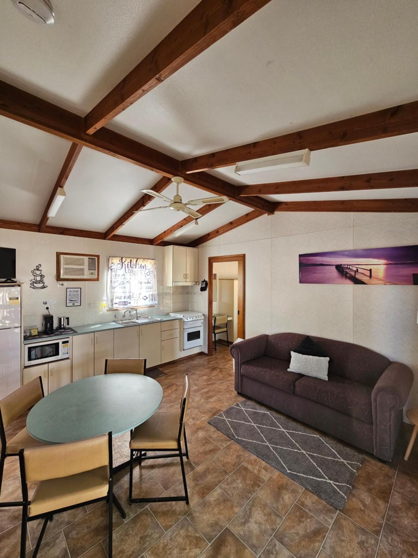 Coodlie School Cottage 