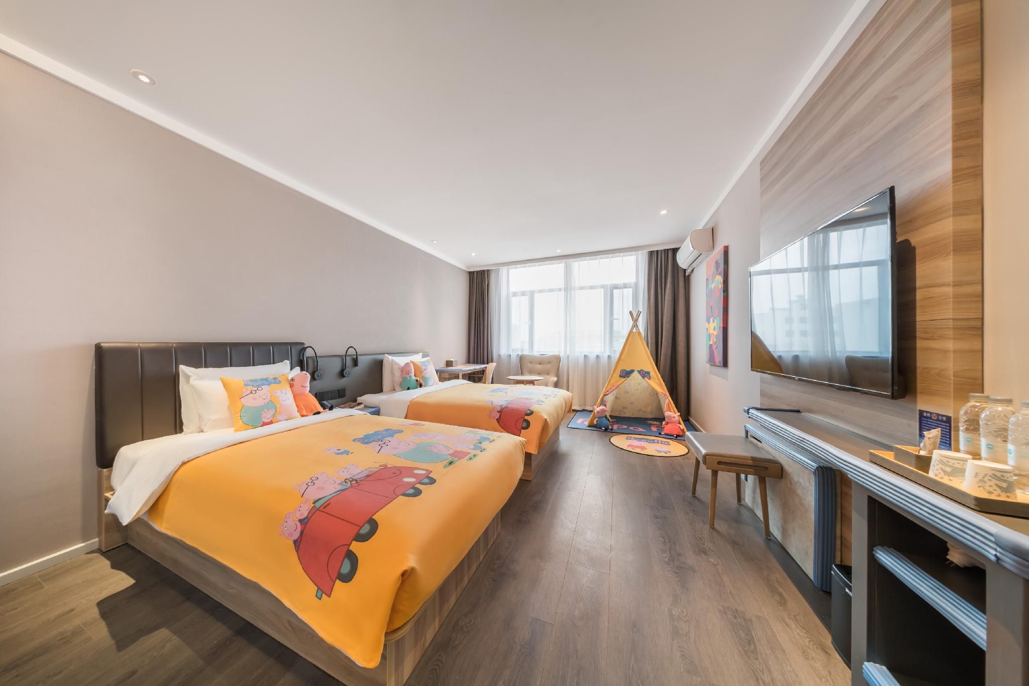 Family Theme Room