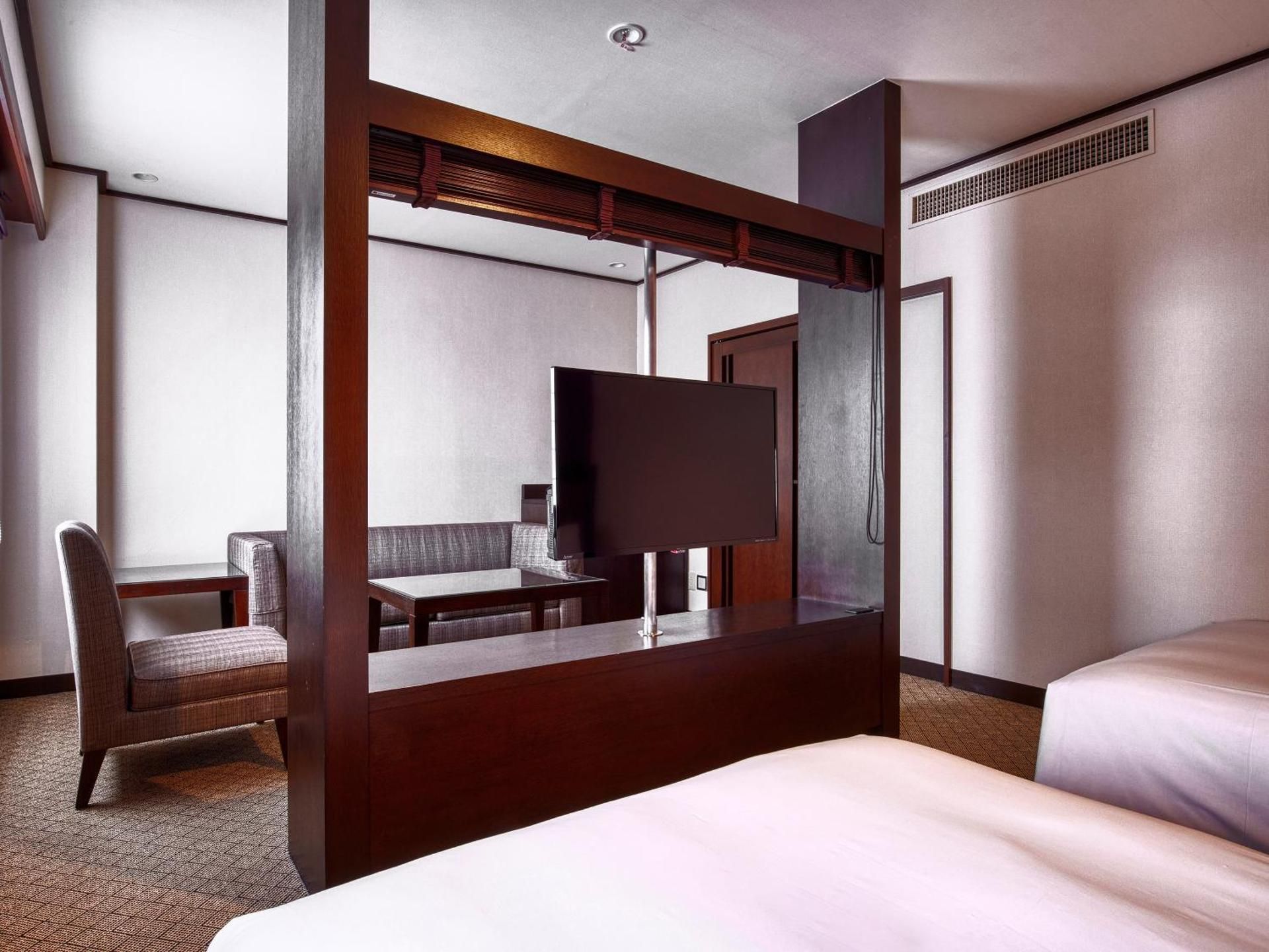 Executive Twin Room - Non-Smoking