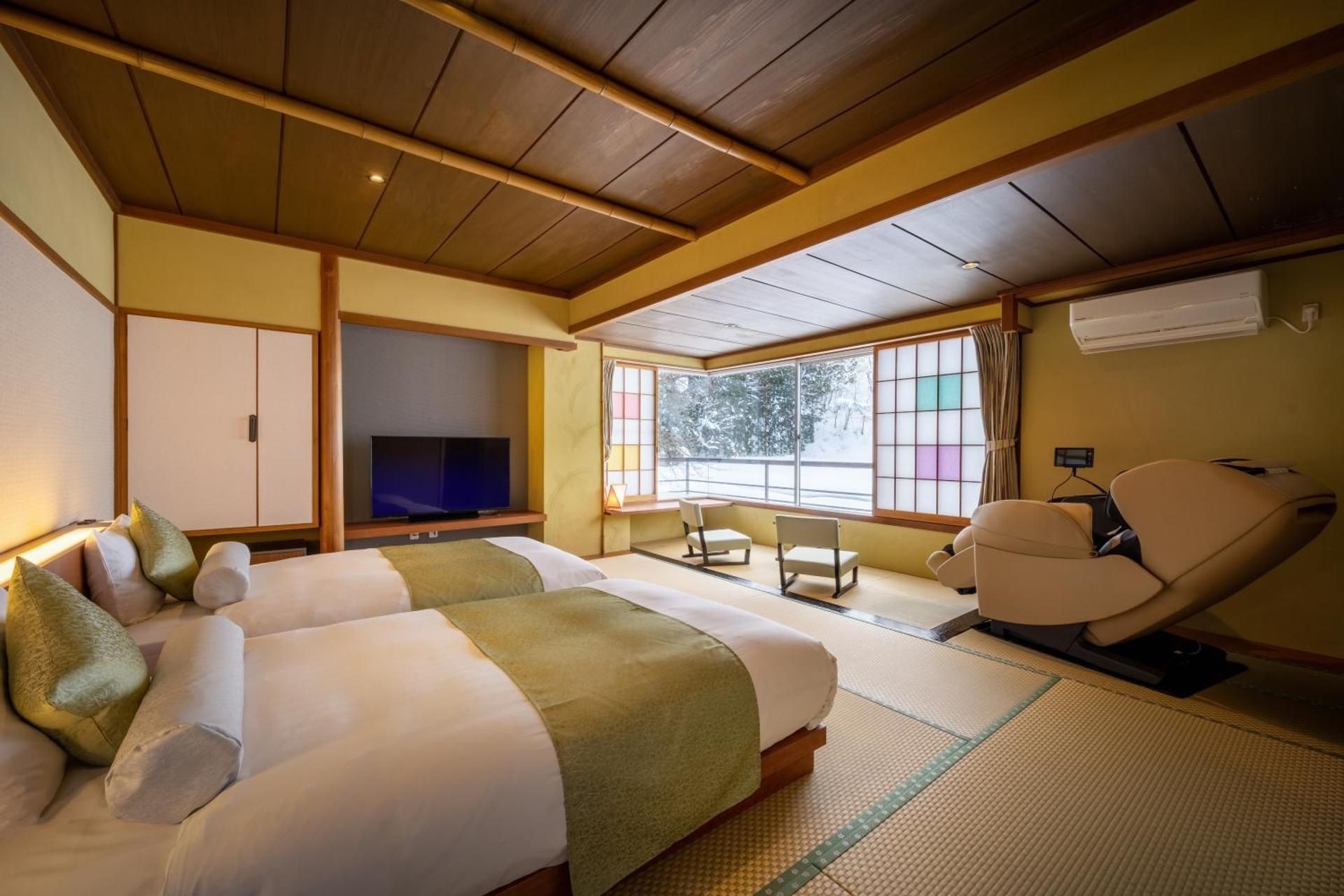 Deluxe Twin Room