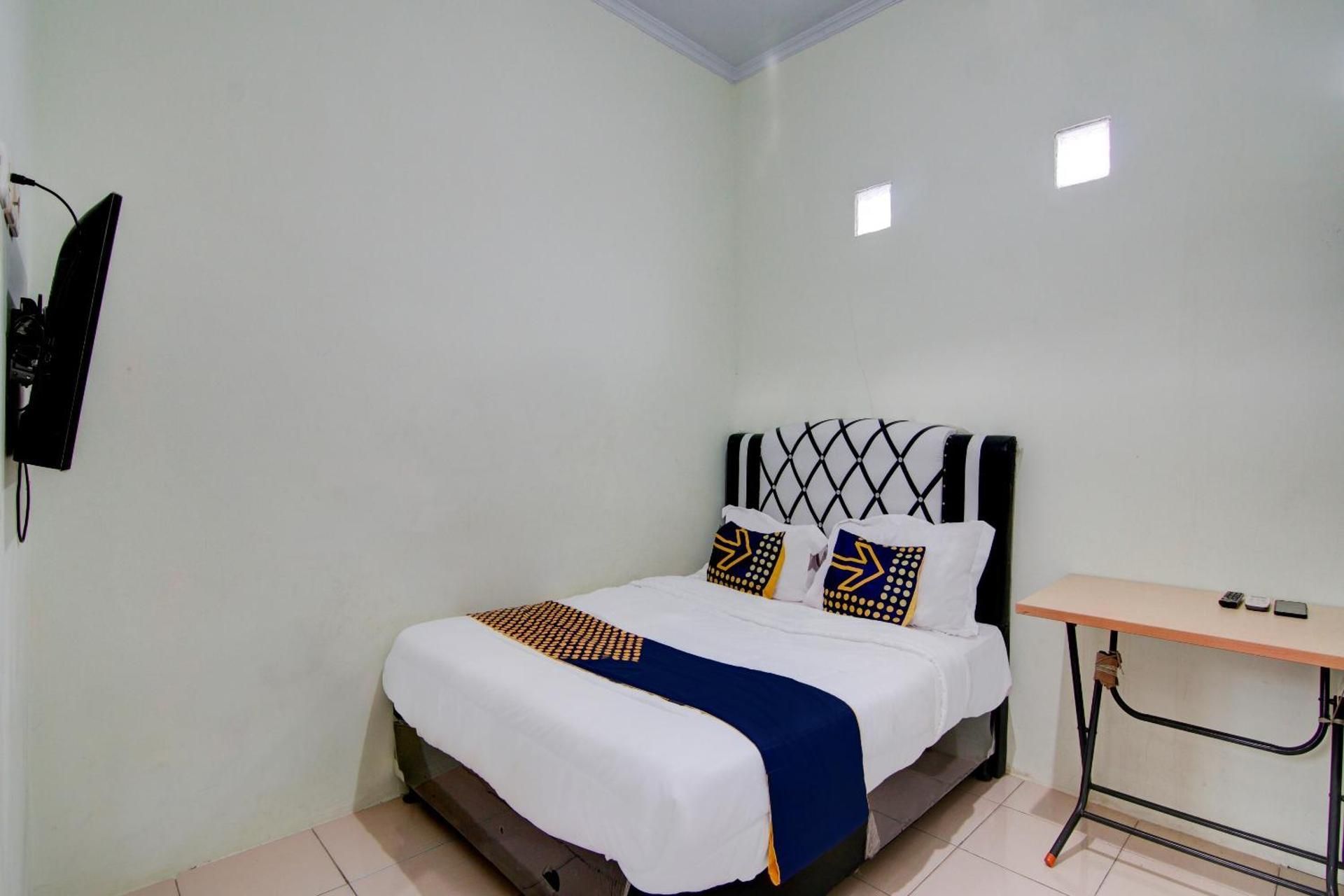 Hotel O Awi Stay Syariah Near SIMPANG KAWASAN INDUSTRI WILMAR PELINTUNG Budget Double Room 2