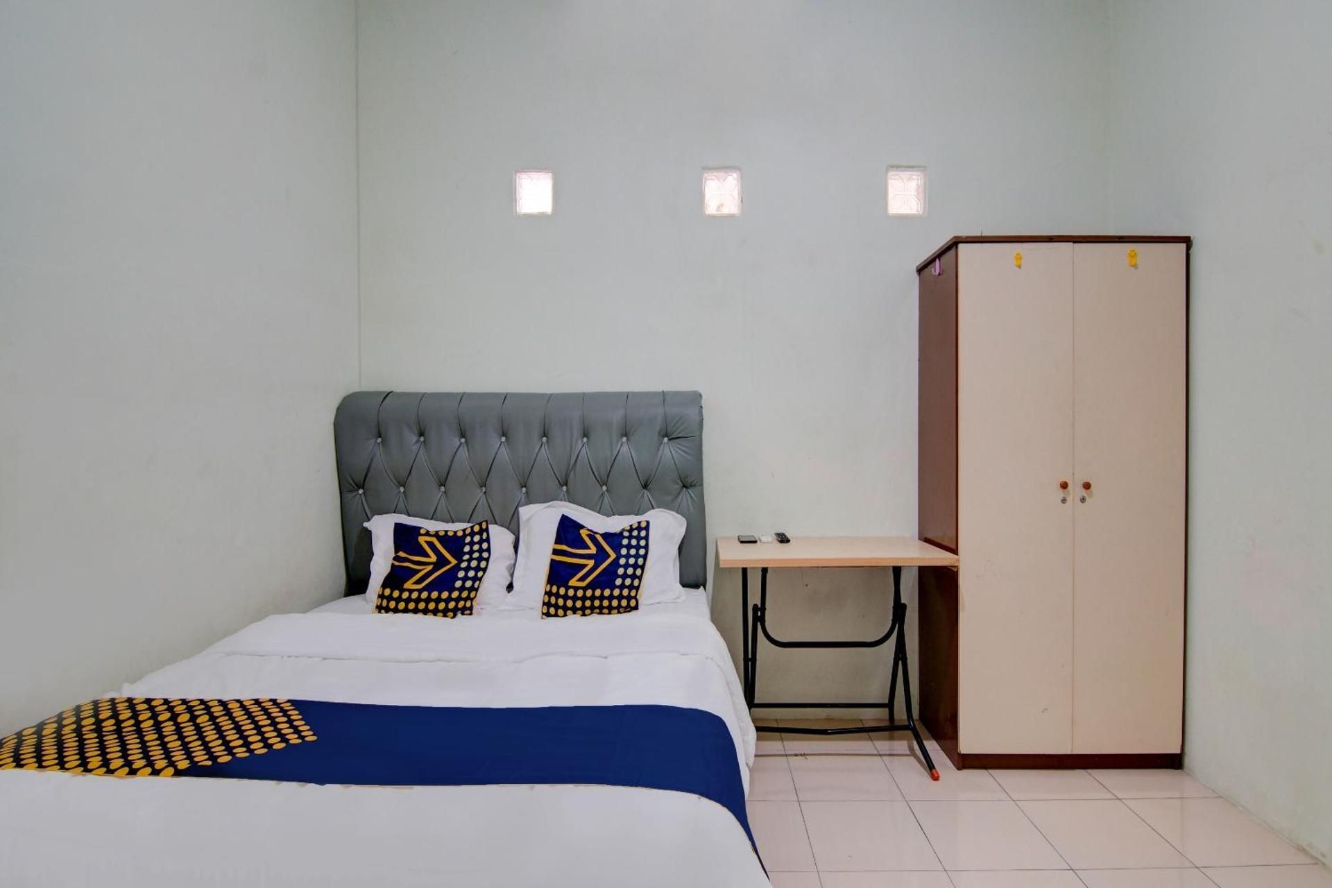 Hotel O Awi Stay Syariah Near SIMPANG KAWASAN INDUSTRI WILMAR PELINTUNG Budget Double Room 3