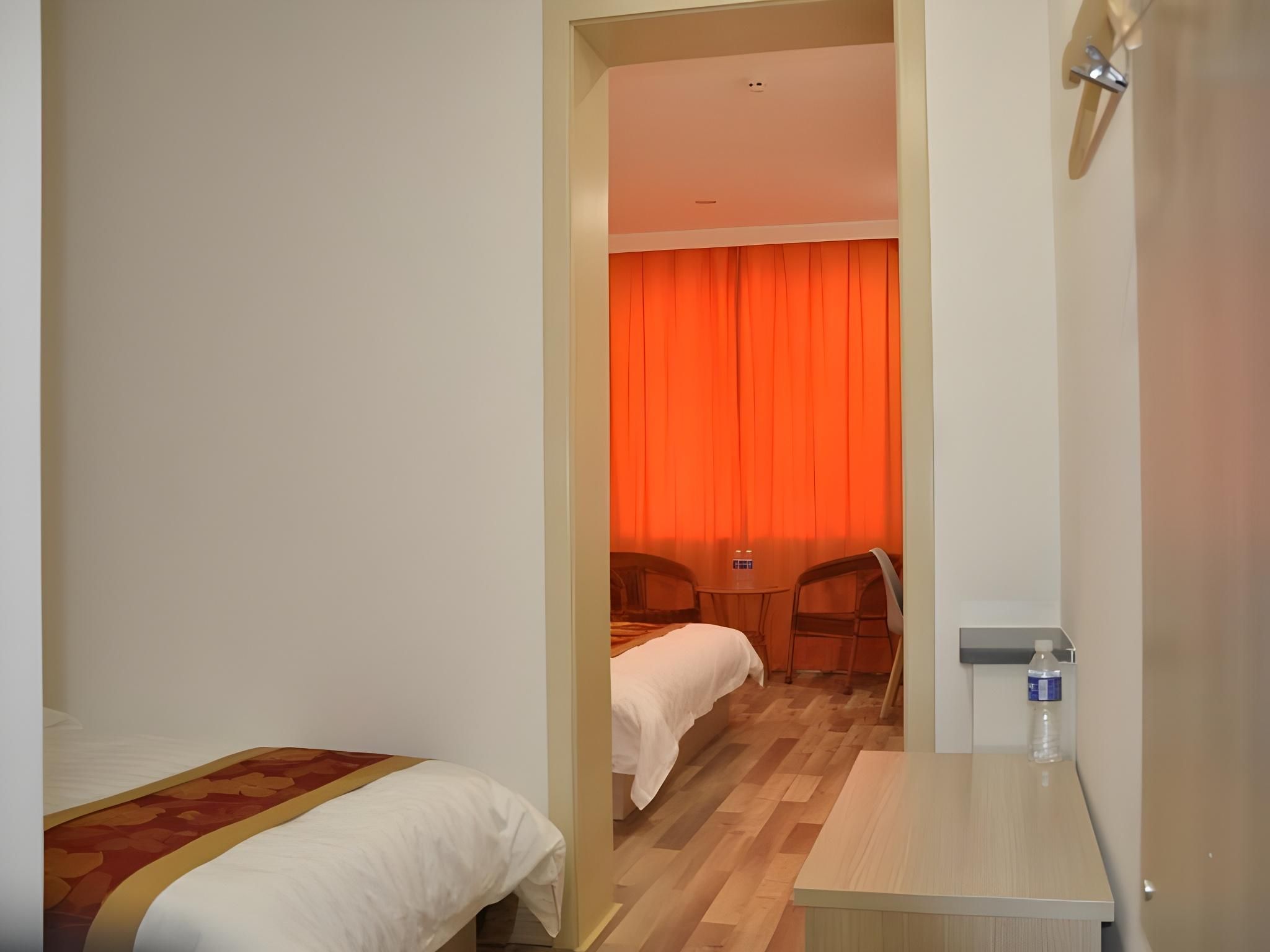 GreenTree Inn Tianshui Taian County Bus Terminal Shell Hotel GTI - Fashion Family Room